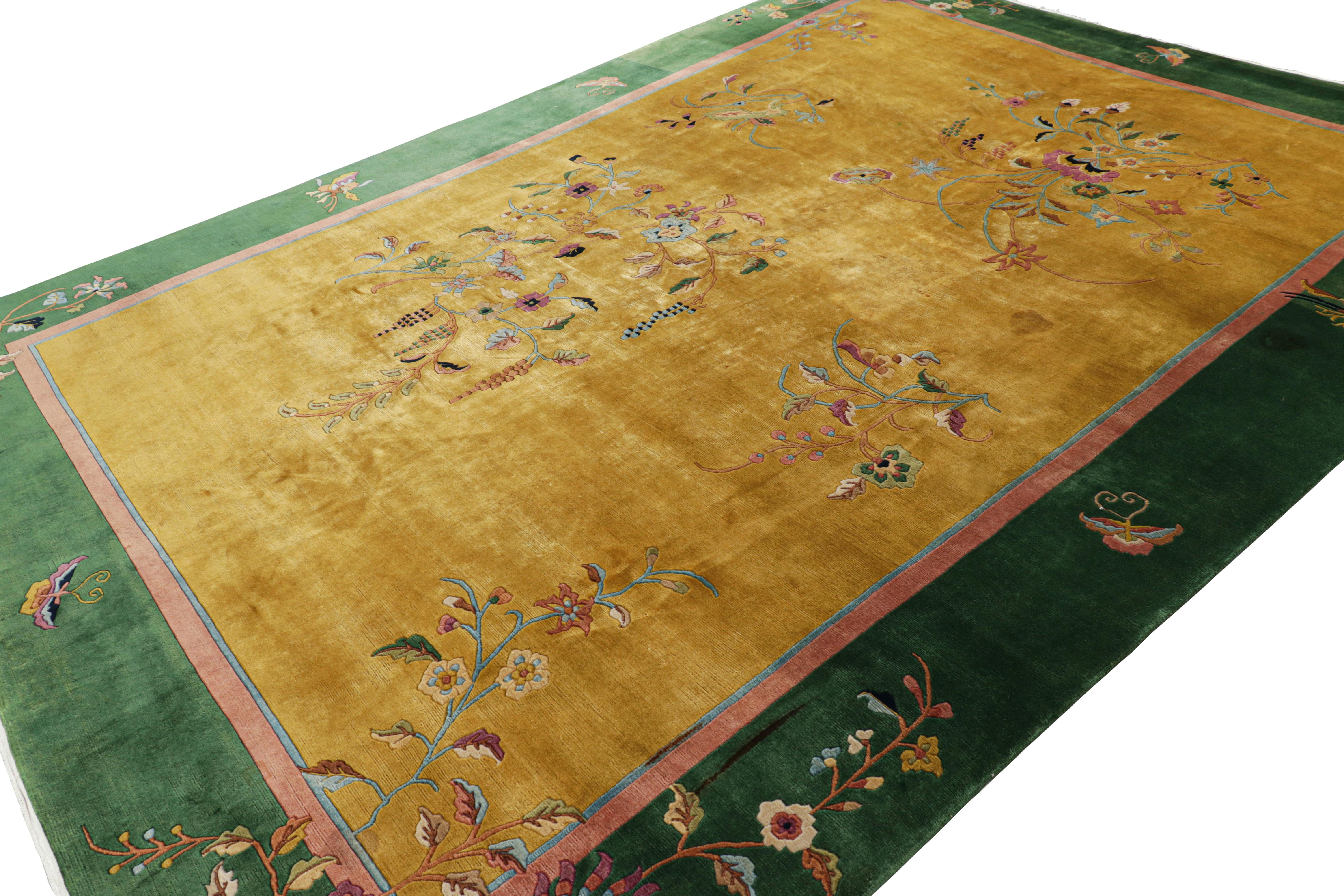 Antique Chinese Art Deco Rug, Gold and Green with Floral Patterns - Rug & Kilim In Good Condition For Sale In Long Island City, NY