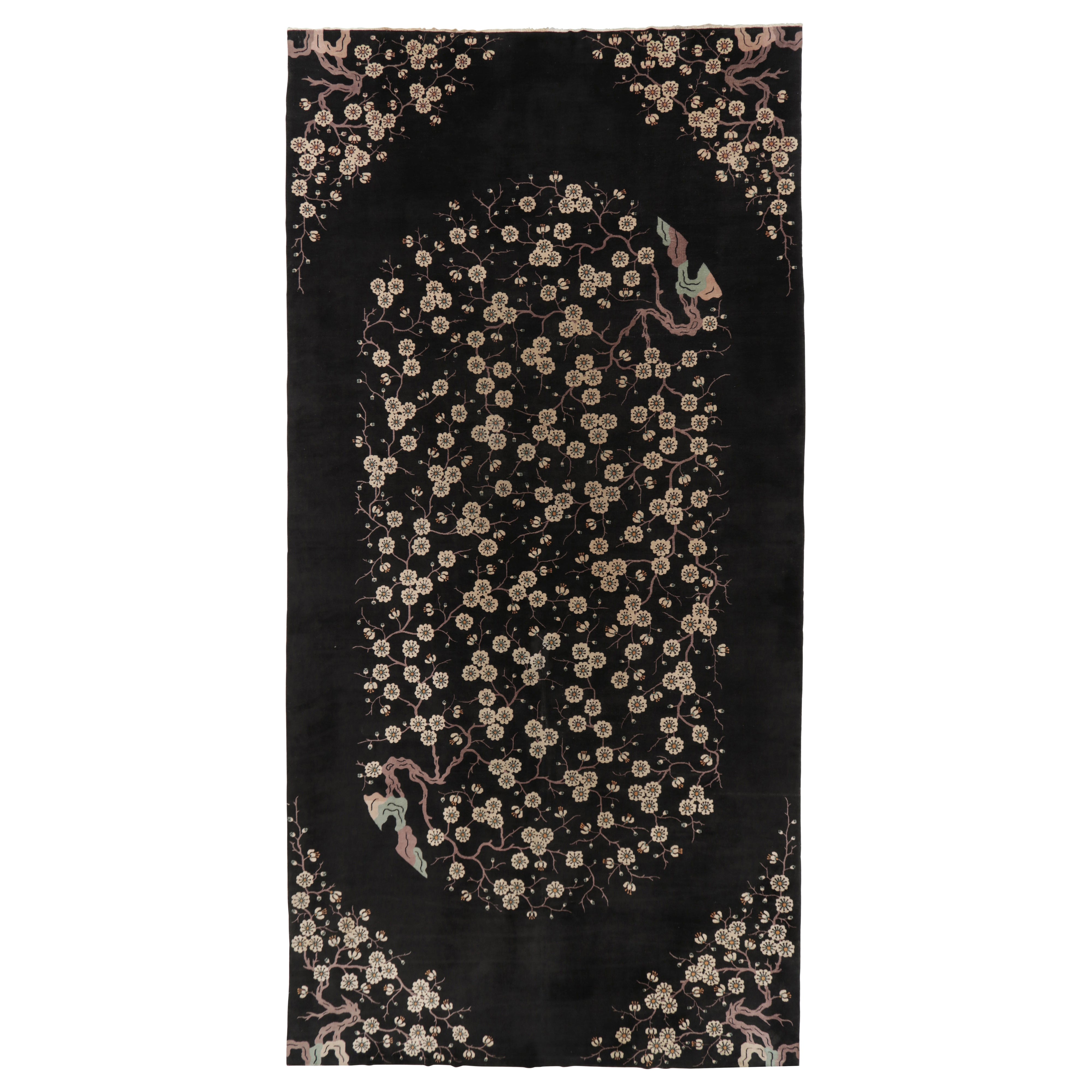 Antique Chinese Art Deco Rug, Midnight Blue with Floral Patterns - Rug 
Kilim For Sale