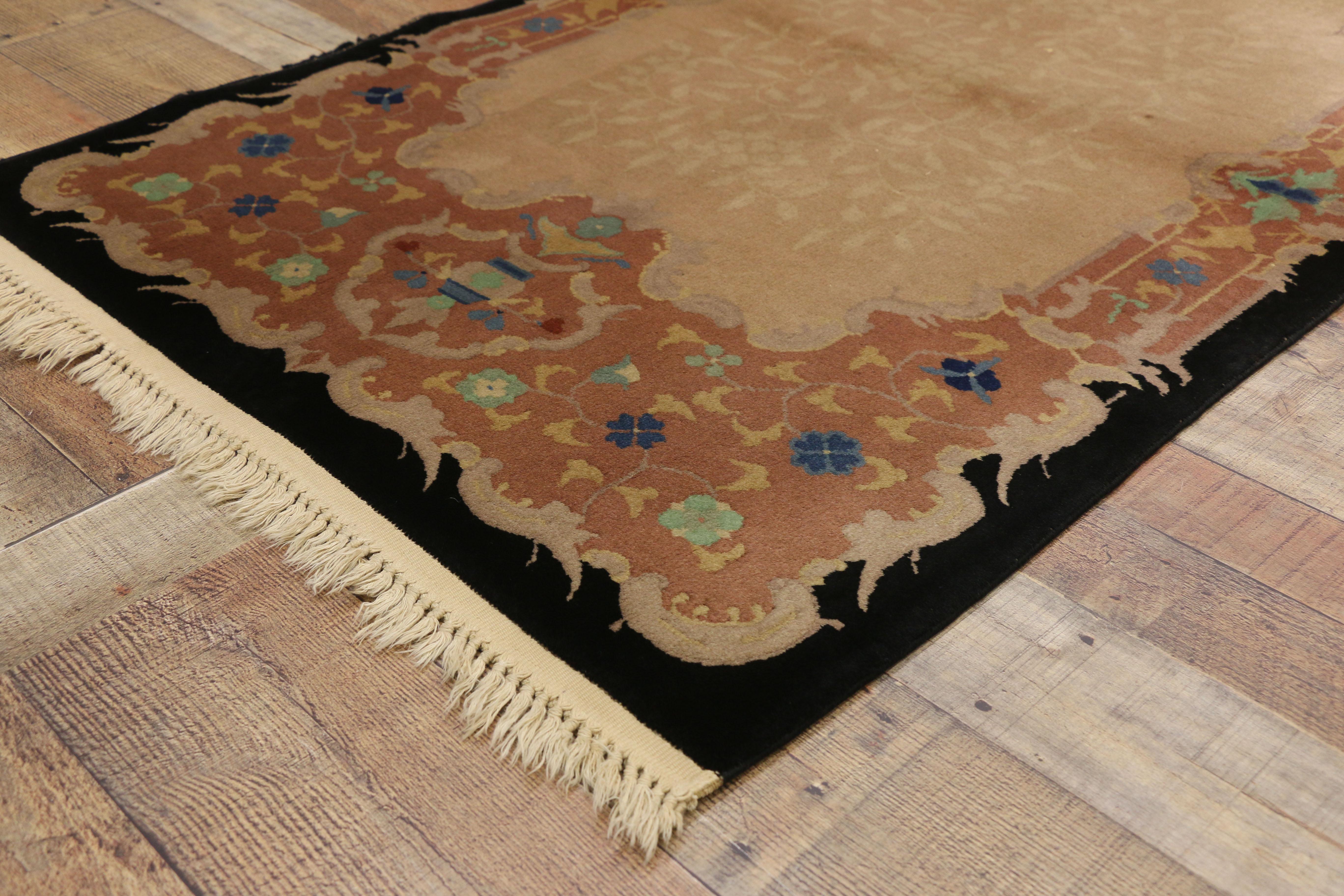 Antique Chinese Art Deco Rug with European Influenced Chinoiserie Style In Good Condition For Sale In Dallas, TX