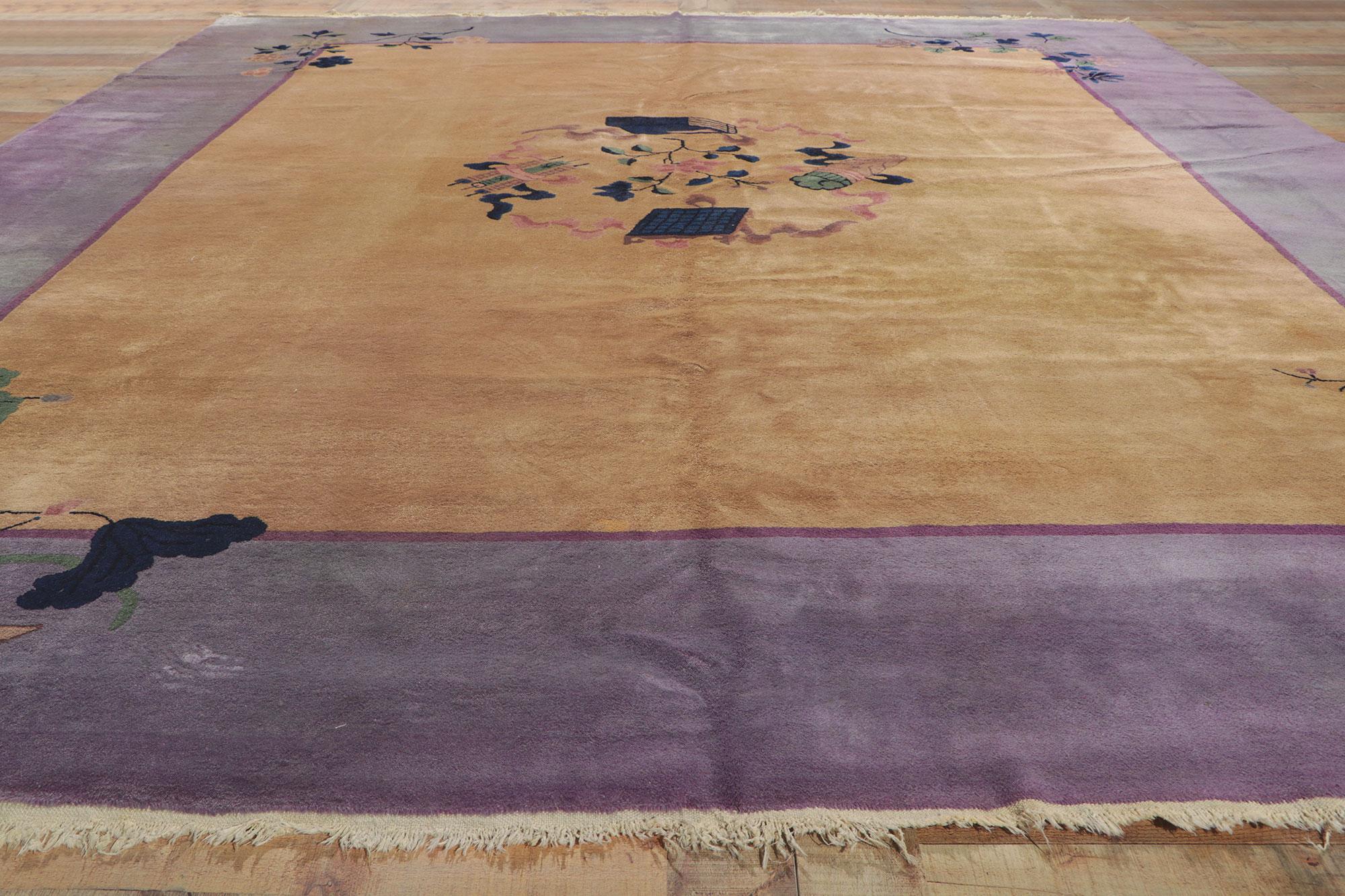 20ième siècle Ancien tapis chinois Art Déco Baotou avec photo d'un érudit en vente