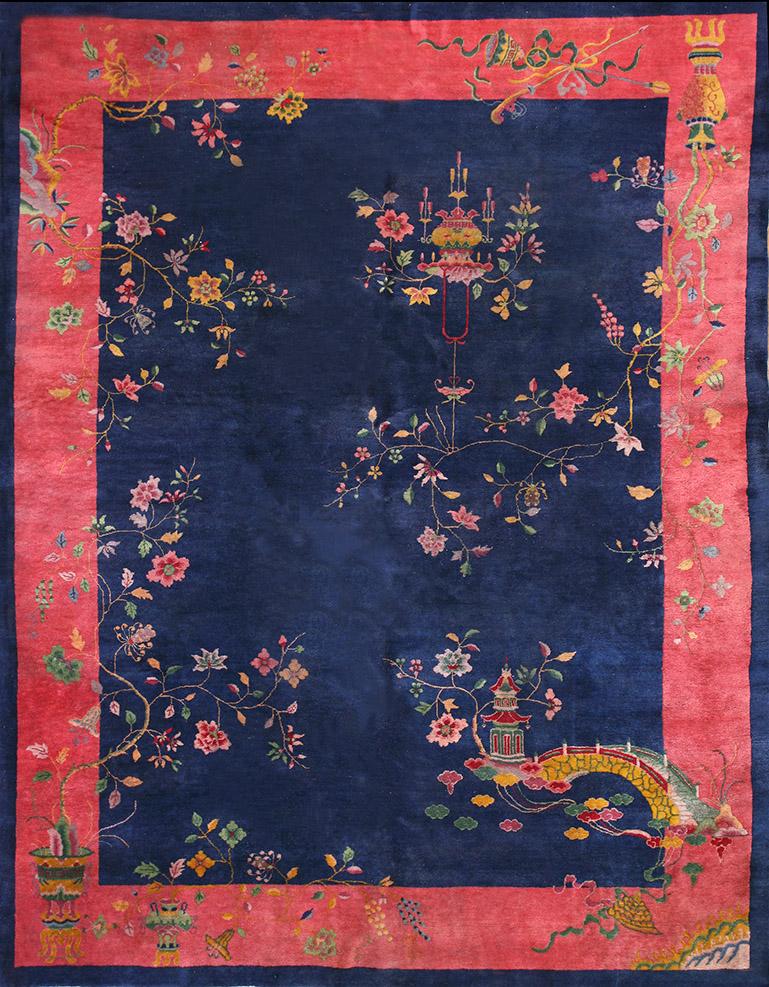 Antique Chinese Art Deco Rug In Good Condition In New York, NY