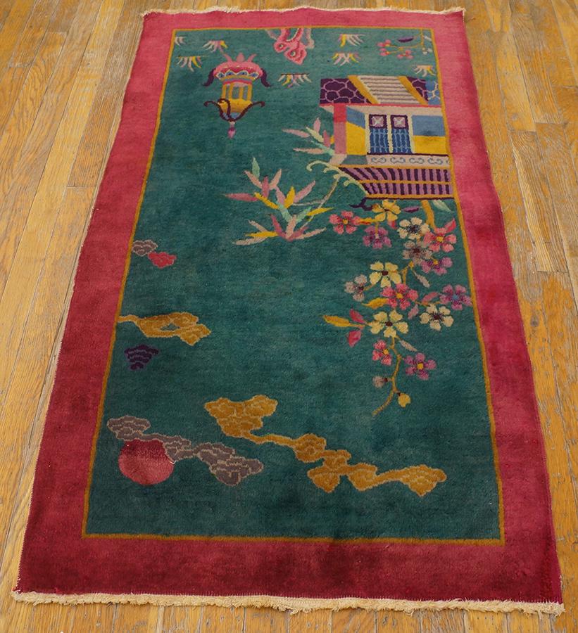 1920s Chinese Art Deco Carpet ( 2' 6'' x 4' 5'' - 76 x 134 cm ) In Good Condition For Sale In New York, NY