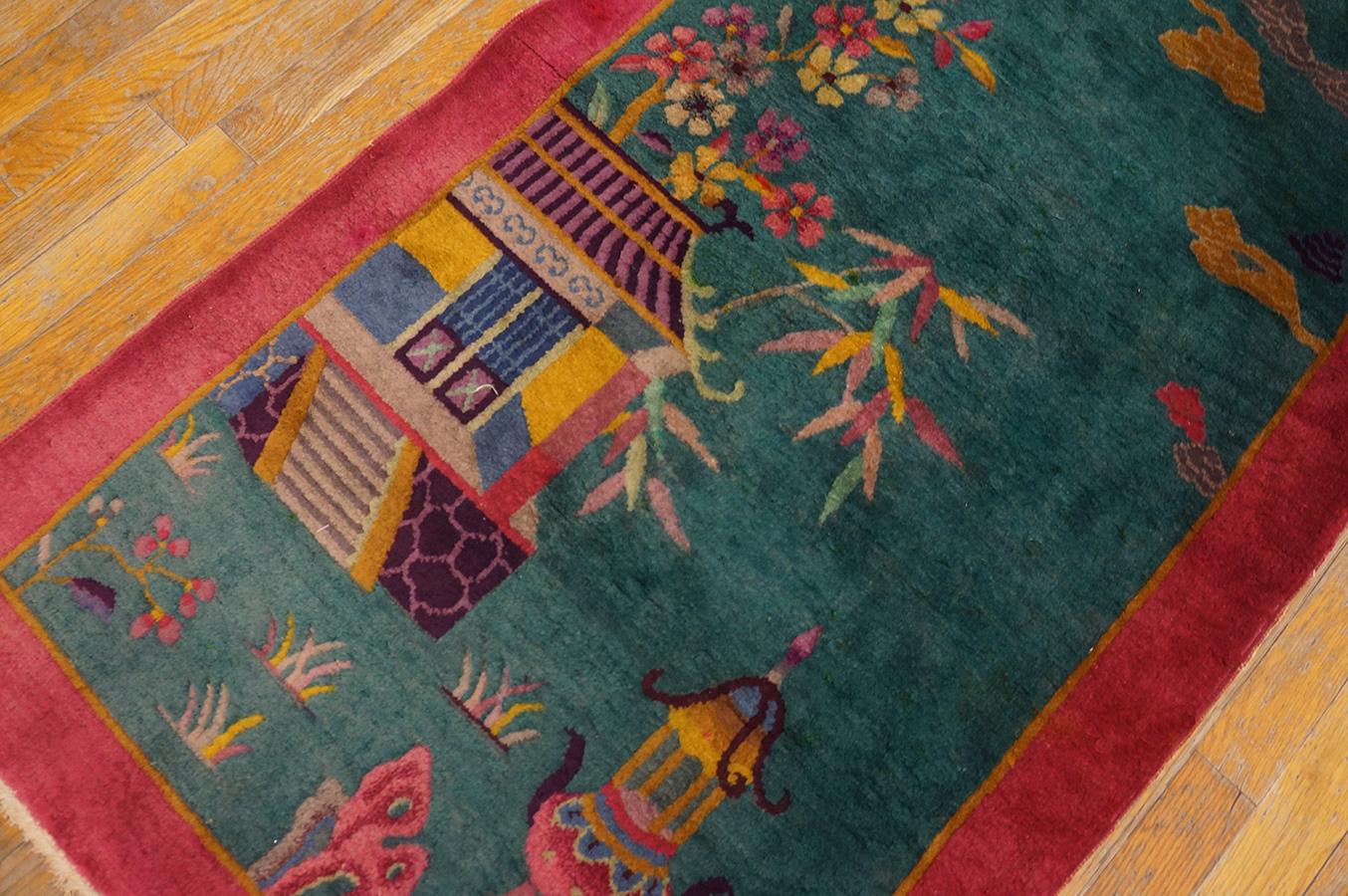 1920s Chinese Art Deco Carpet ( 2' 6'' x 4' 5'' - 76 x 134 cm ) For Sale 2