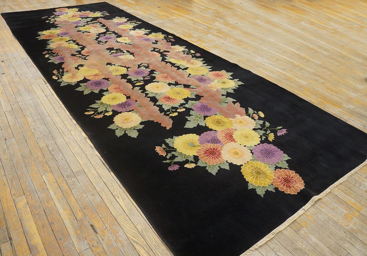 Hand-Knotted 1920s Chinese Art Deco Carpet By Nichols Workshop ( 5' 9