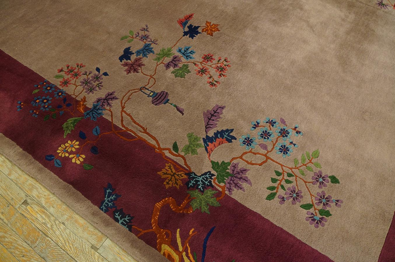 1920s Chinese Art Deco Carpet ( 8'  x 9' 9'' - 245 x 297 cm ) For Sale 10