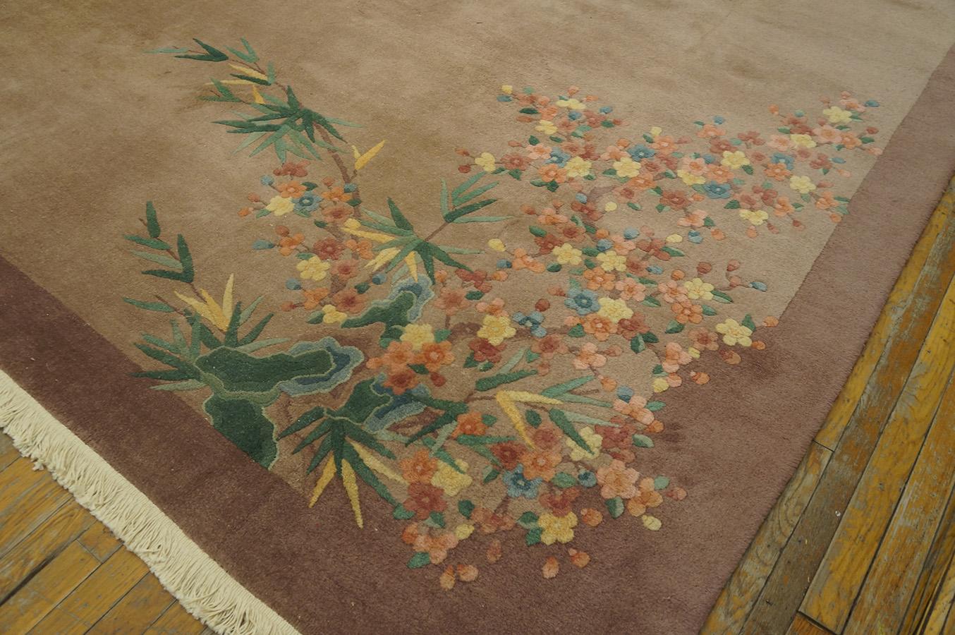 Début du 20ème siècle Tapis Art Déco chinois des années 1920 ( 8''10'''' x 11''8'''' - 270 x 355 ) en vente