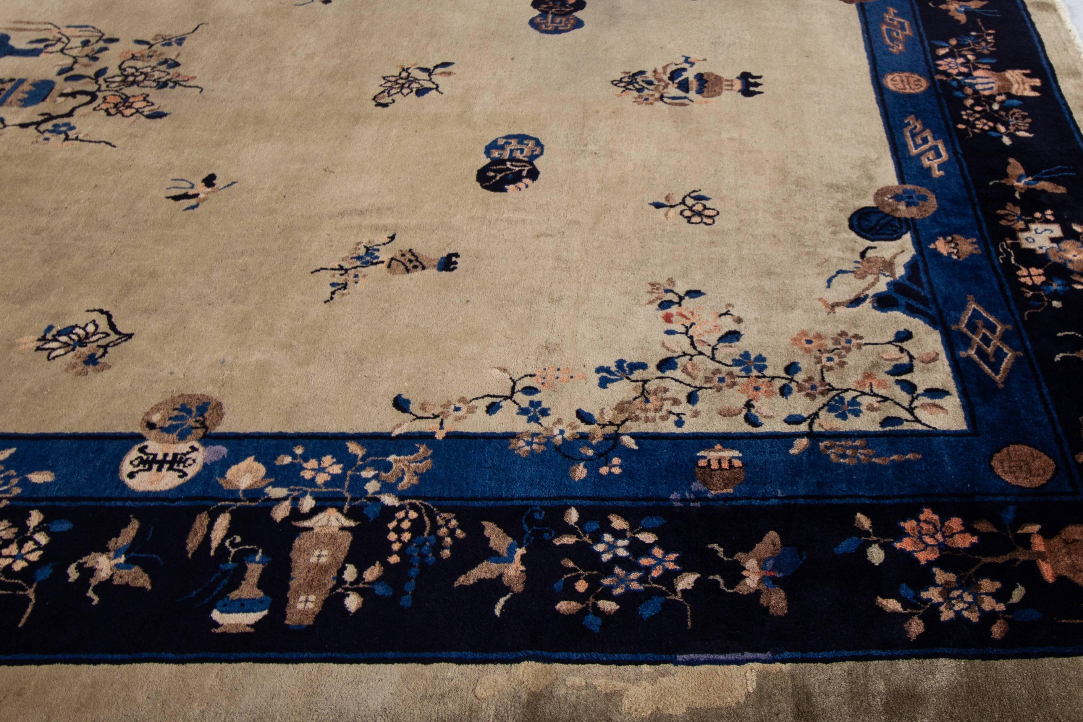 Antique Chinese Art Deco Wool Rug For Sale 2