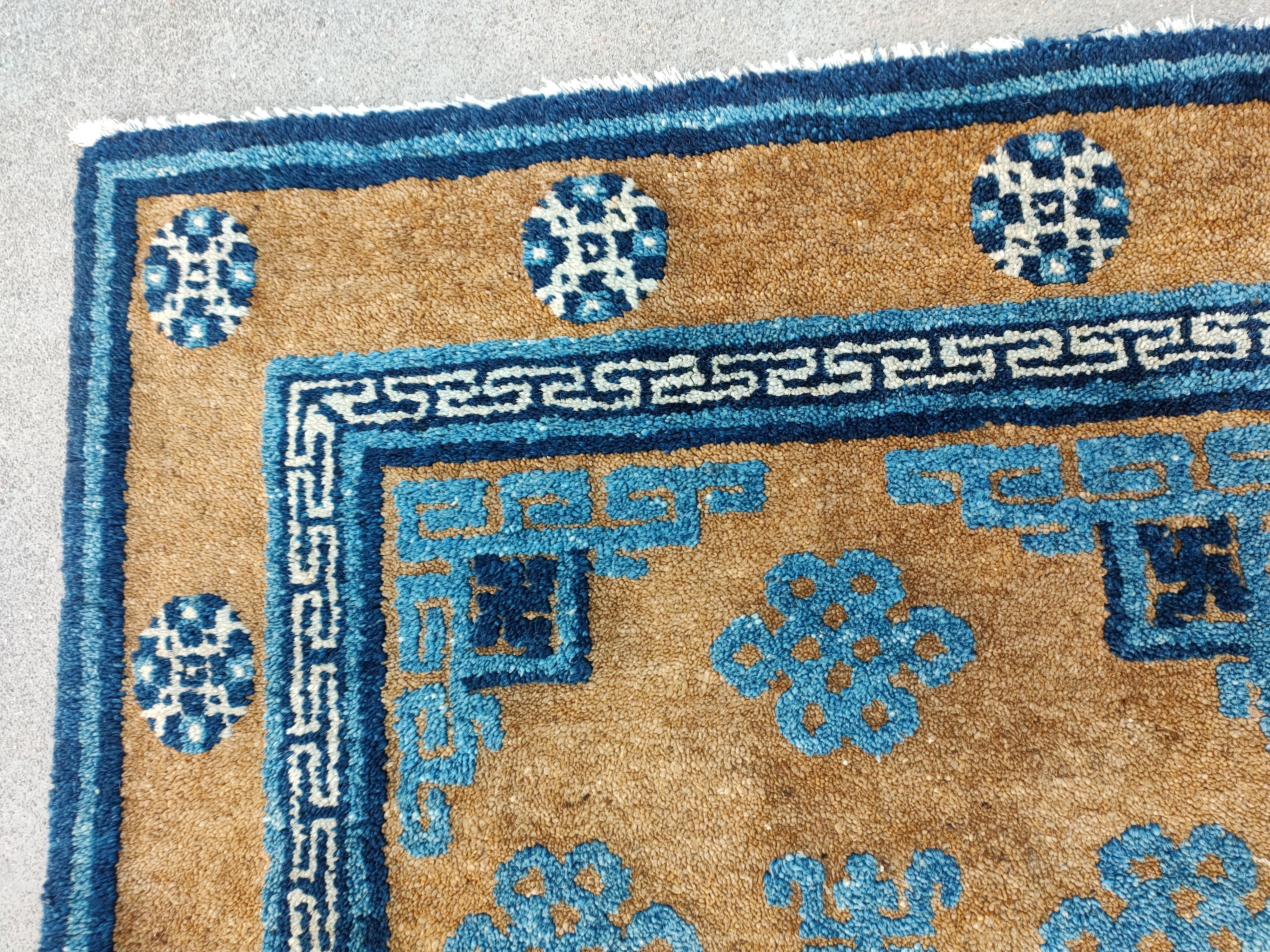 Début du 20ème siècle Tapis chinois Baotou du début du 20ème siècle ( 2'2