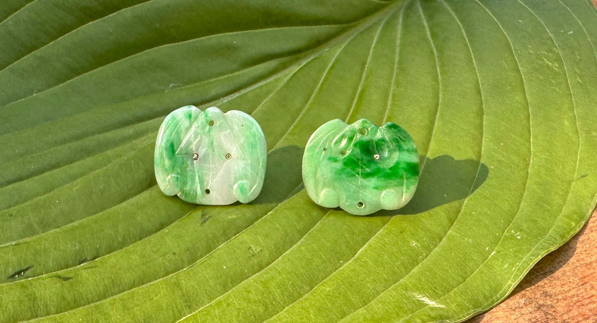 Art déco Boucles d'oreilles chinoises anciennes en jade sculpté Rare Art Deco Art Nouveau Silver en vente