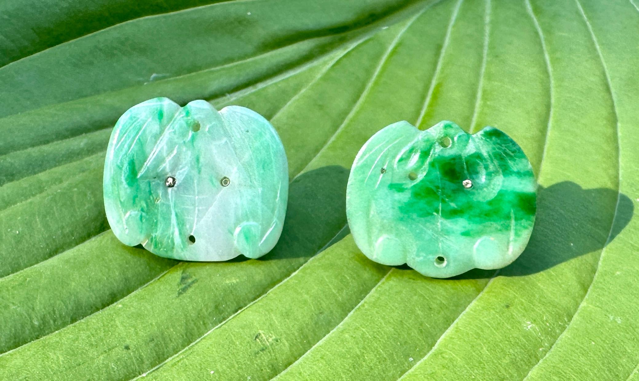 Antique Chinese Bat Carved Jade Earrings Rare Art Deco Art Nouveau Silver In Good Condition For Sale In New York, NY