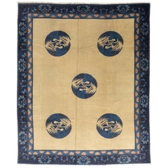 Tapis chinois ancien de Pékin en laine beige à motif champ, 1880-1900