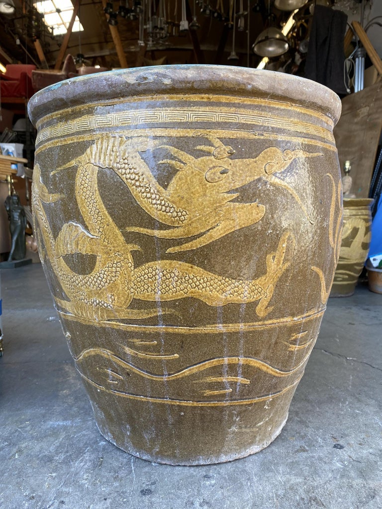 Antique Chinese Black Egg Art Pottery Holder Planter In Excellent Condition For Sale In Van Nuys, CA