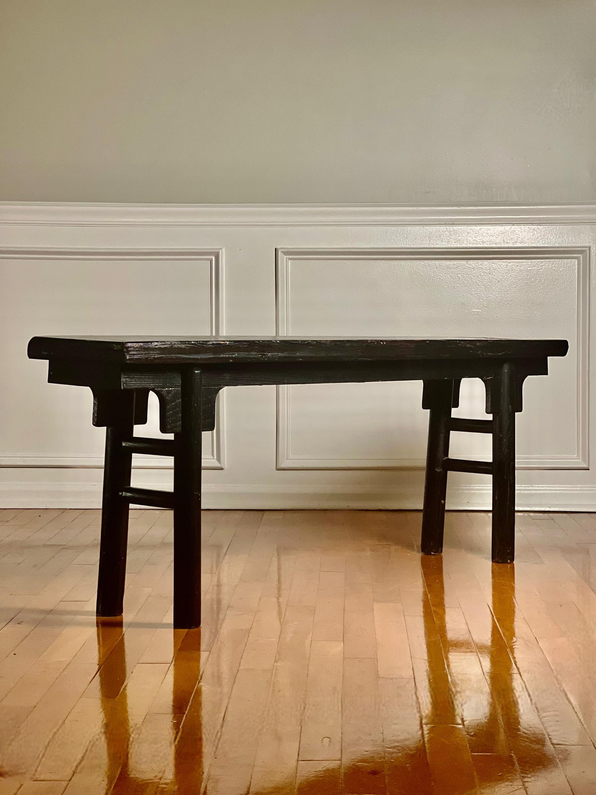 Antique Chinese Black Lacquered Bench In Good Condition In Doylestown, PA