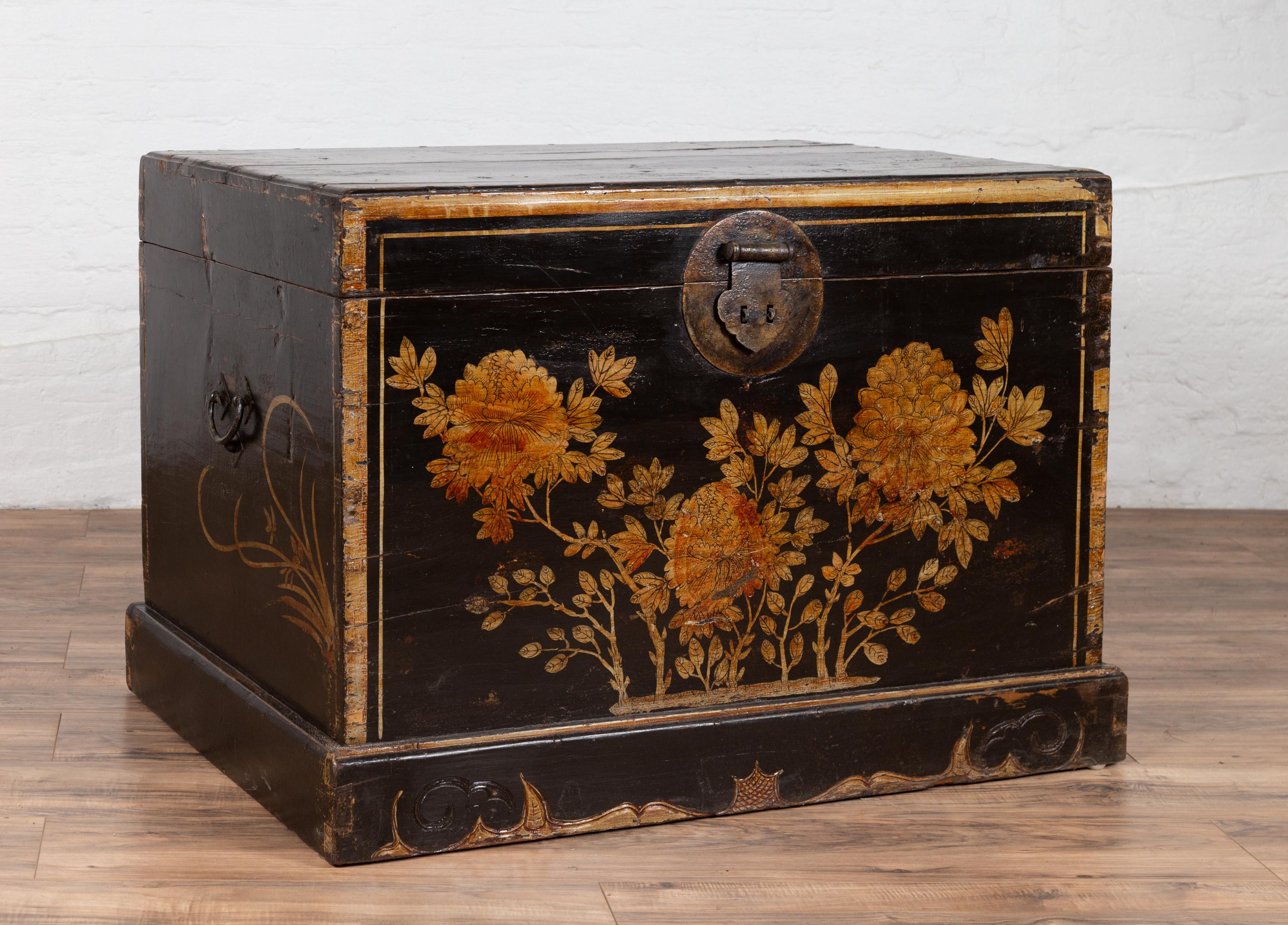 Antique Chinese Black Lacquered Trunk with Golden Floral Décor and Handles 2