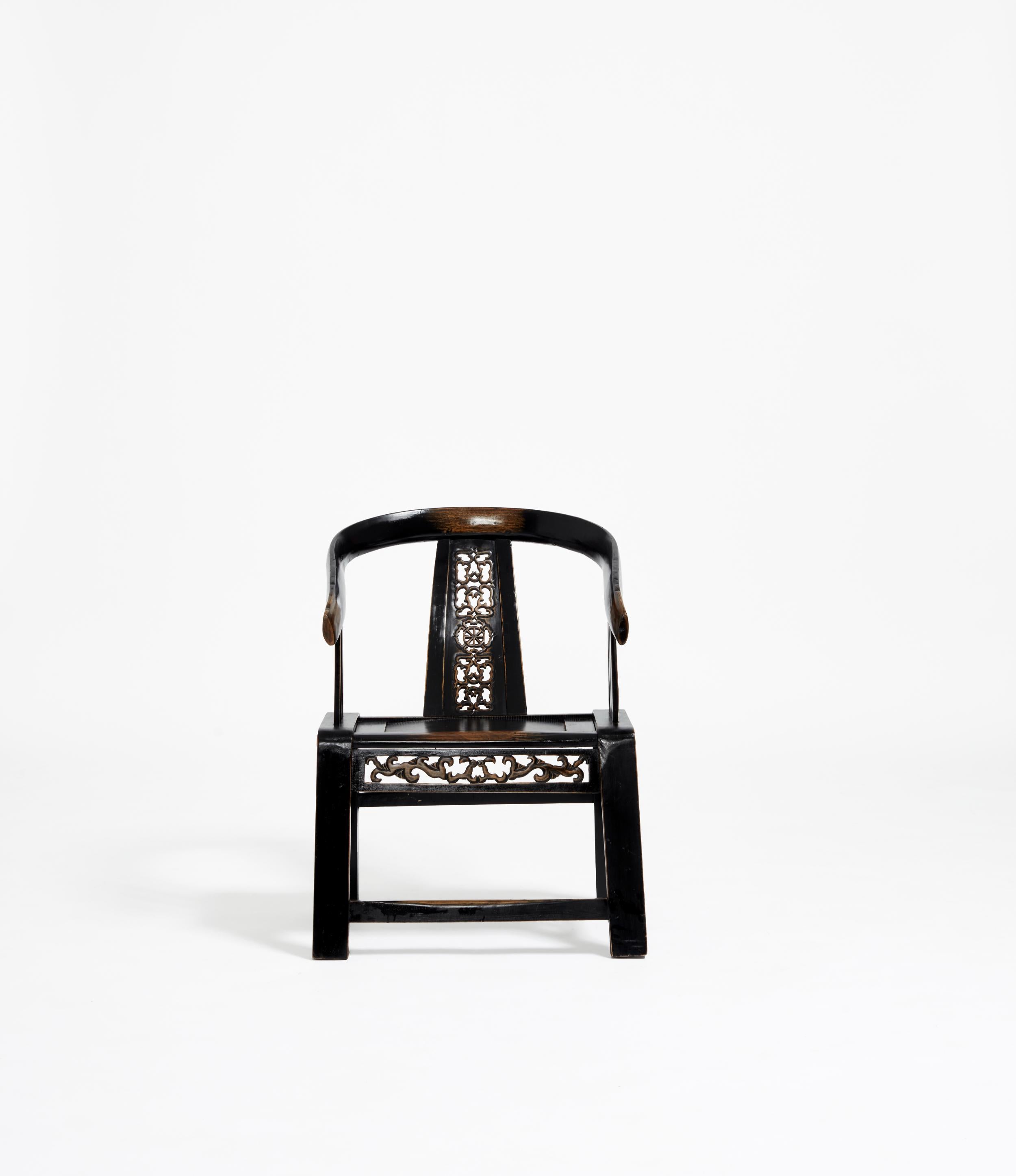 This huanghuali chair from the Ming dynasty is a revised iteration from the previous Song dyntasty; in which archaistic expressions were drawn upon as historical reference embedded within the design.