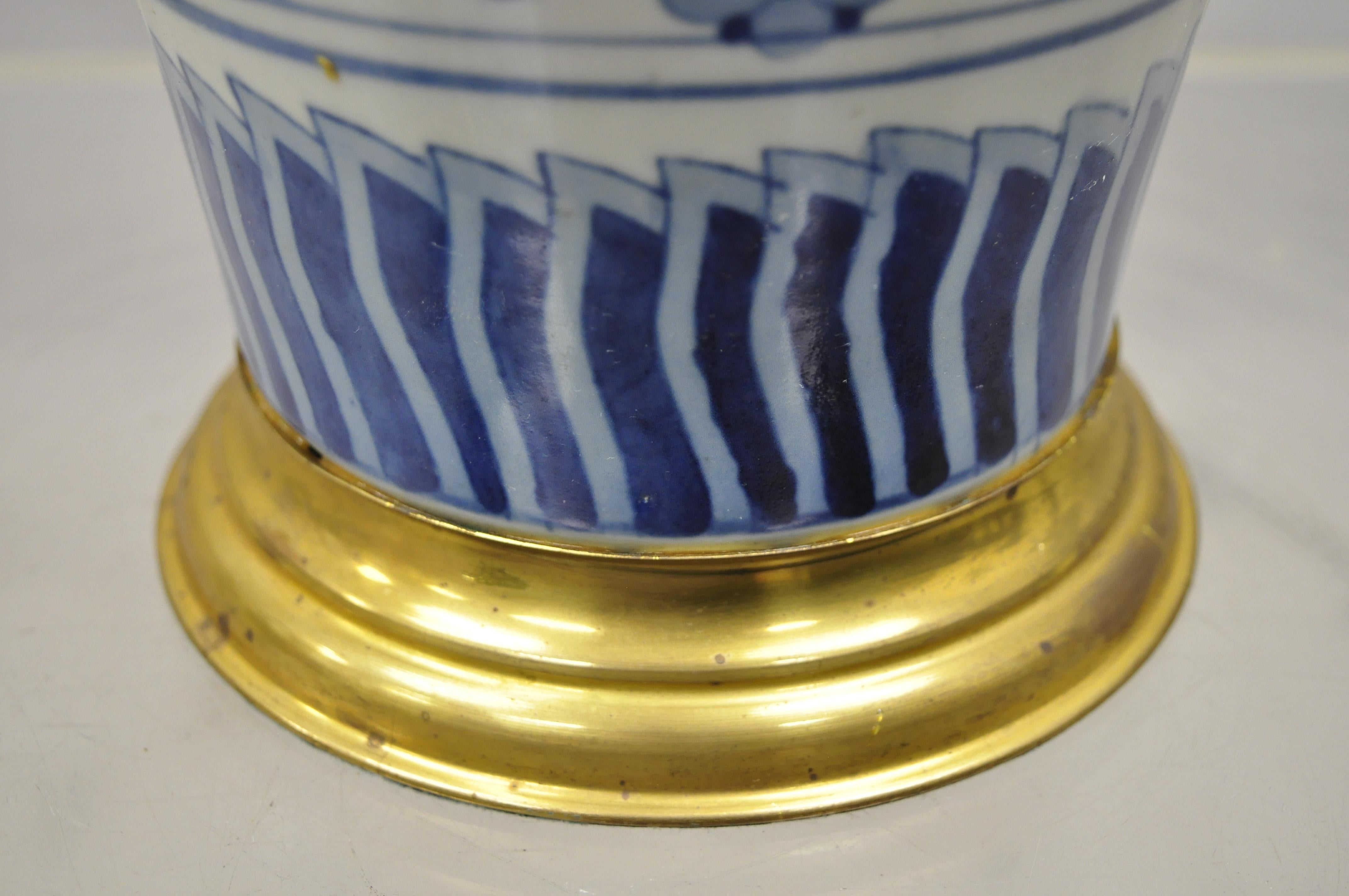 Antique Chinese Blue White Porcelain Ginger Jar Table Lamp w Gilt Bronze Ormolu 3