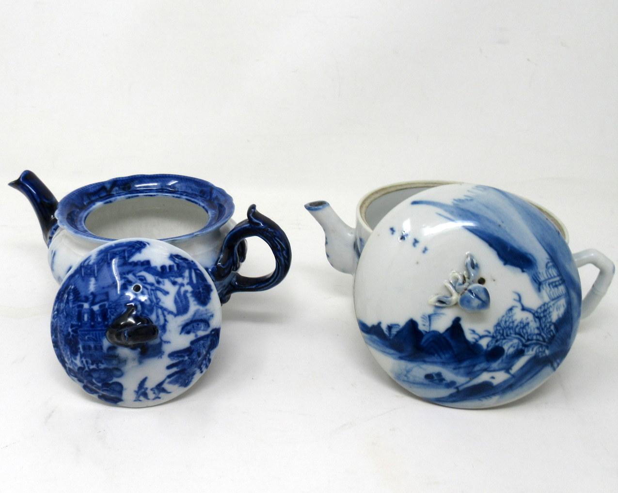 Antique Chinese Blue White Qing Dynasty and English Flo Blue Victorian Teapot For Sale 3