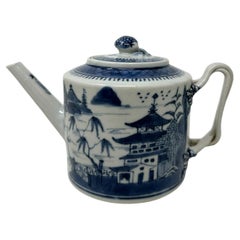 Antique Chinese Export Qing Dynasty Blue & White Teapot Important Provenance 18C