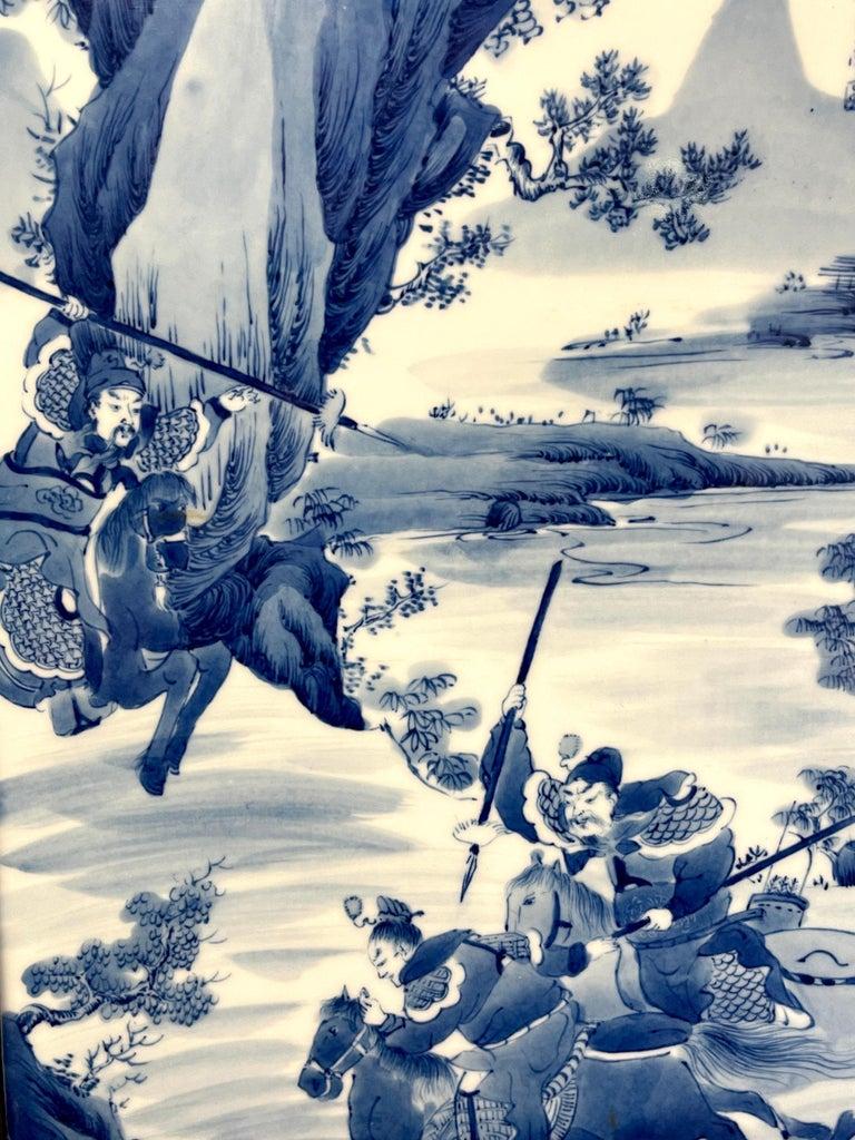Polychromed Antique Chinese Blue & White Warrior Scene Giltwood & Lacquer Table Screen For Sale