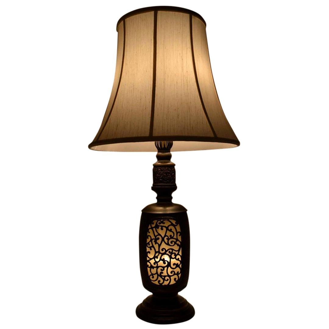 Lampe à lanterne chinoise ancienne en bronze en vente