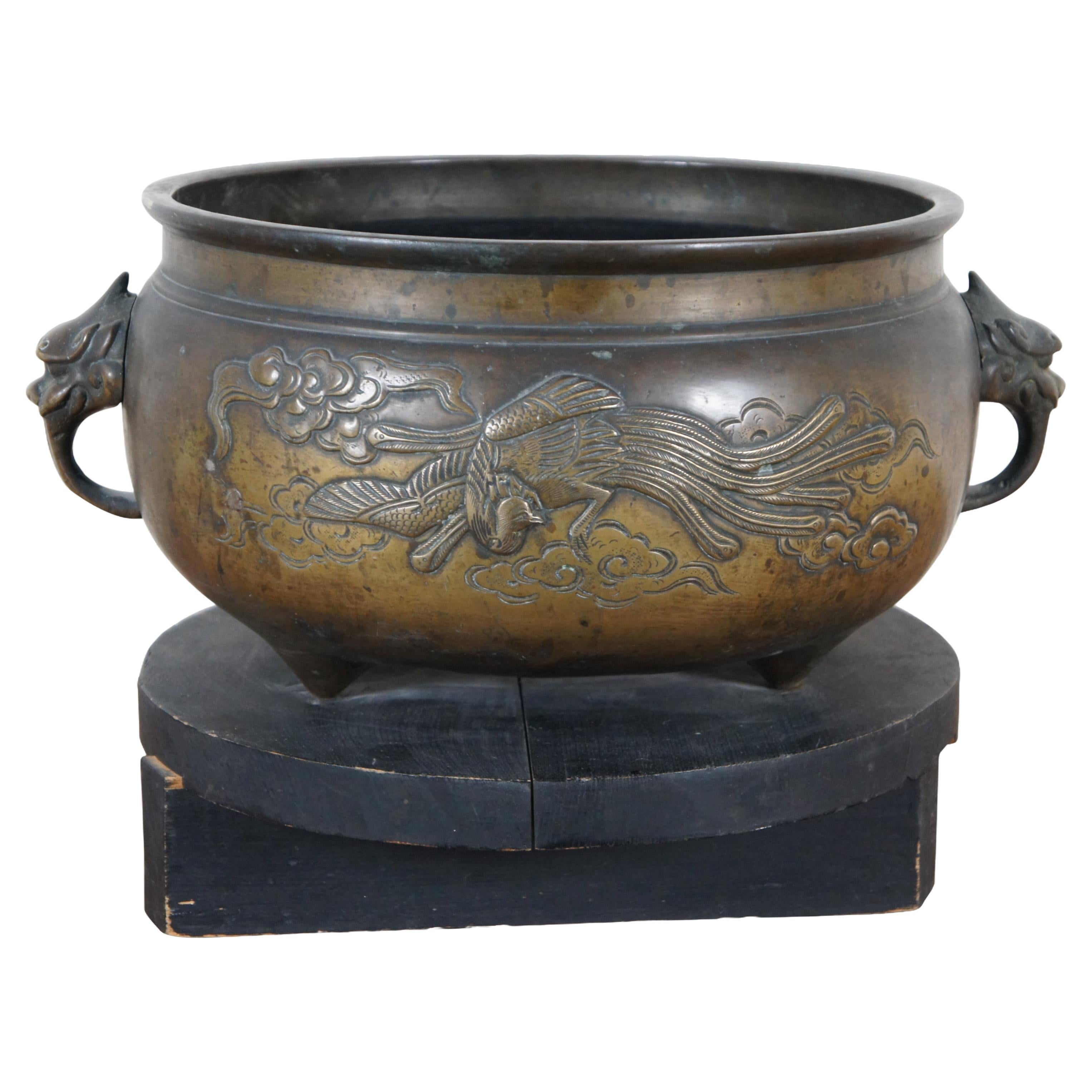 Encensoir en bronze chinois ancien Phoenix Dragon Tropod Bol à encens 17". en vente