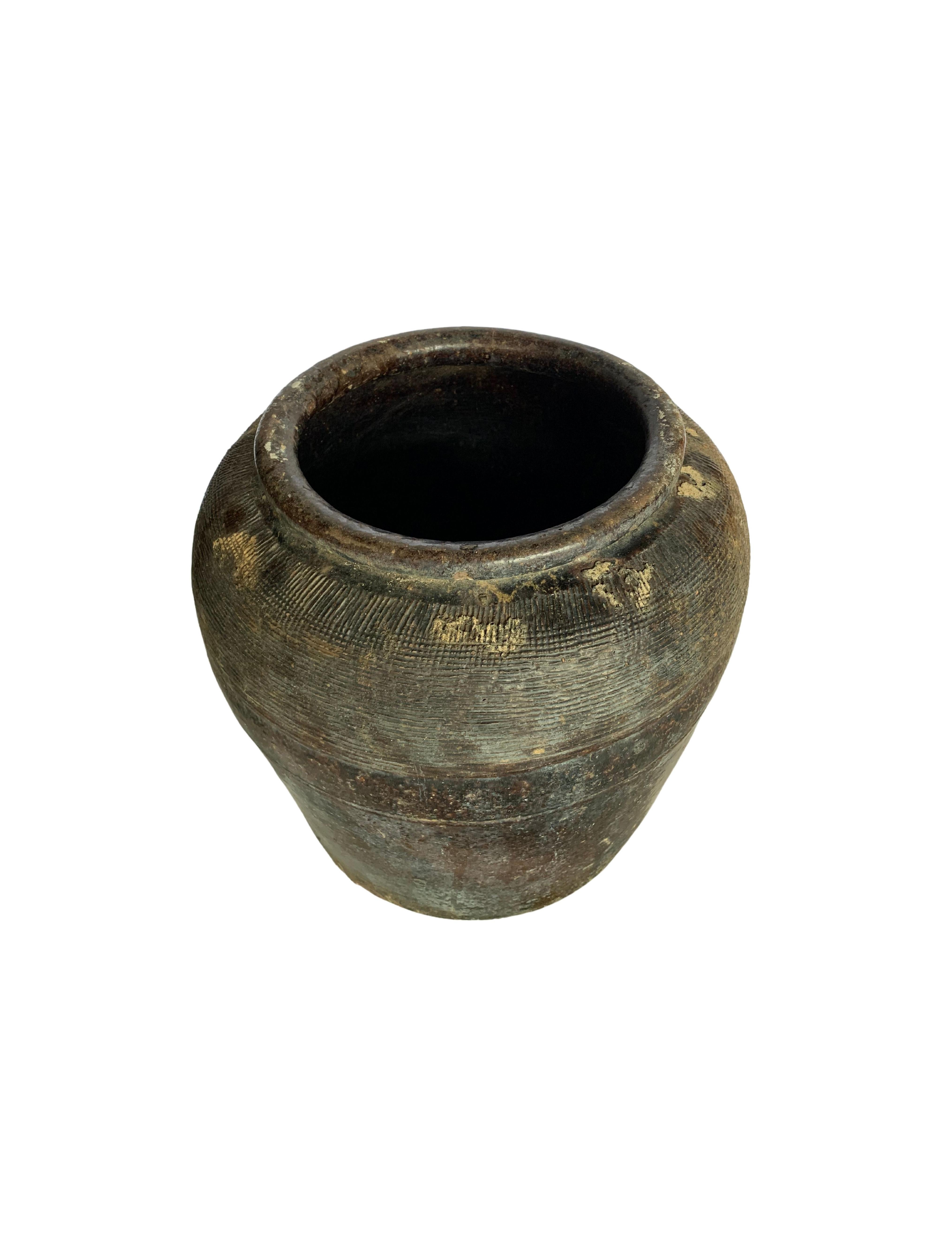 Smaltato Antico vaso cinese per uova salate in ceramica smaltata marrone, 1900 ca.