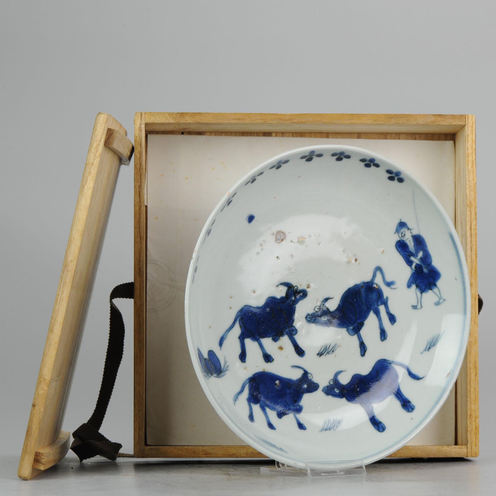 Antique Chinese circa 1600-1640 C Porcelain China Plate Cows and Shepperd For Sale 1