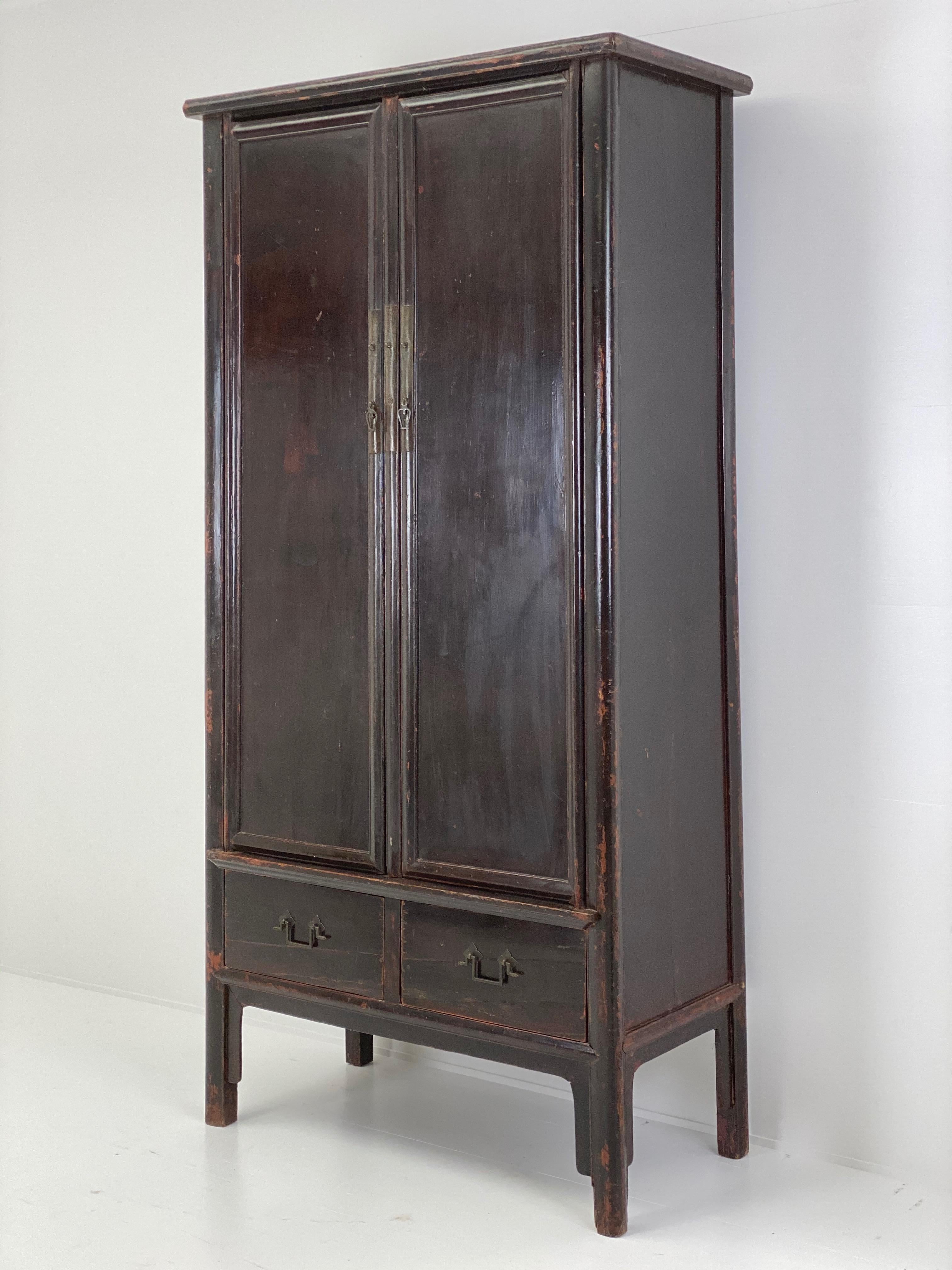 Antique Chinese Cabinet, Wardrobe in Dark Elm wood.  For Sale 2