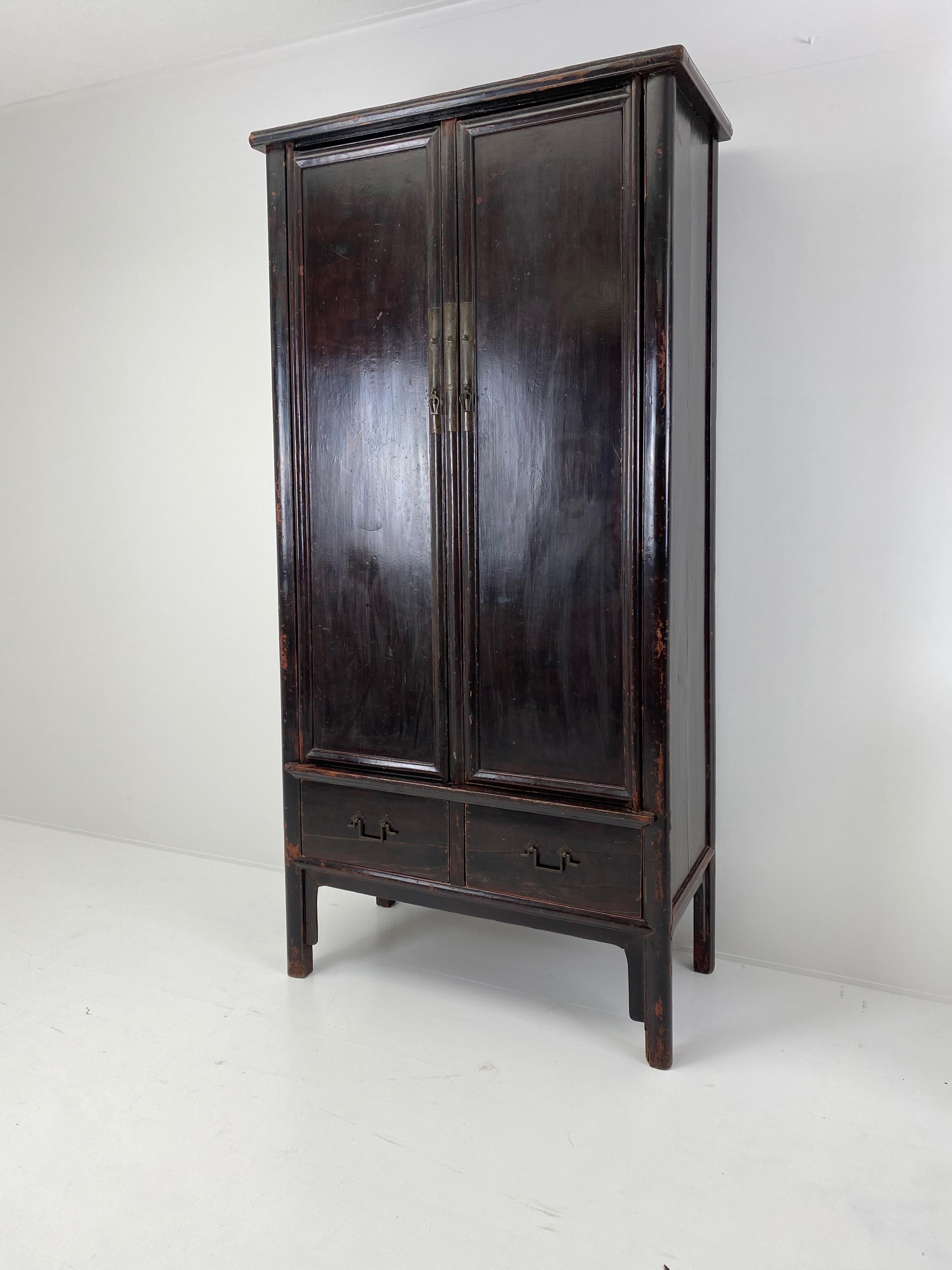 Antique Chinese Cabinet, Wardrobe in Dark Elm wood.  For Sale 3