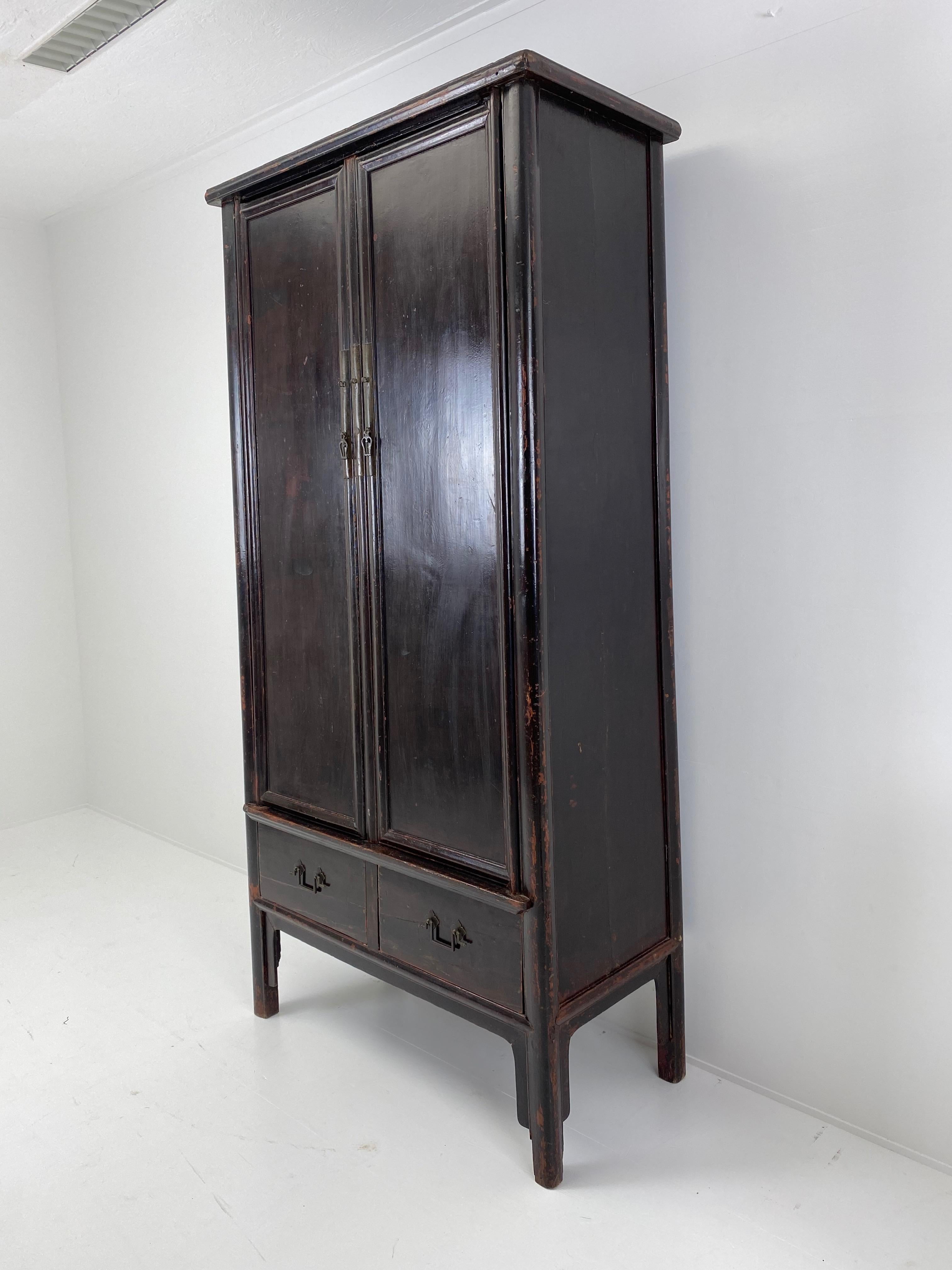 Antique Chinese Cabinet, Wardrobe in Dark Elm wood.  For Sale 4