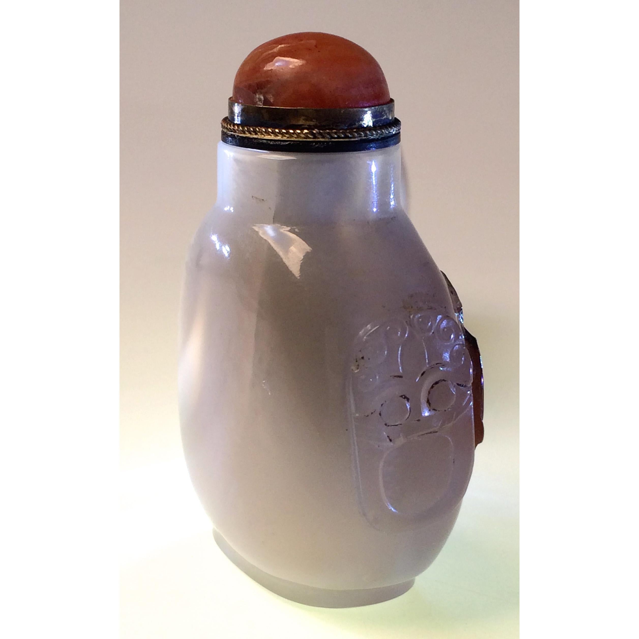 Carved Antique Chinese Cameo Agate Snuff Bottle For Sale