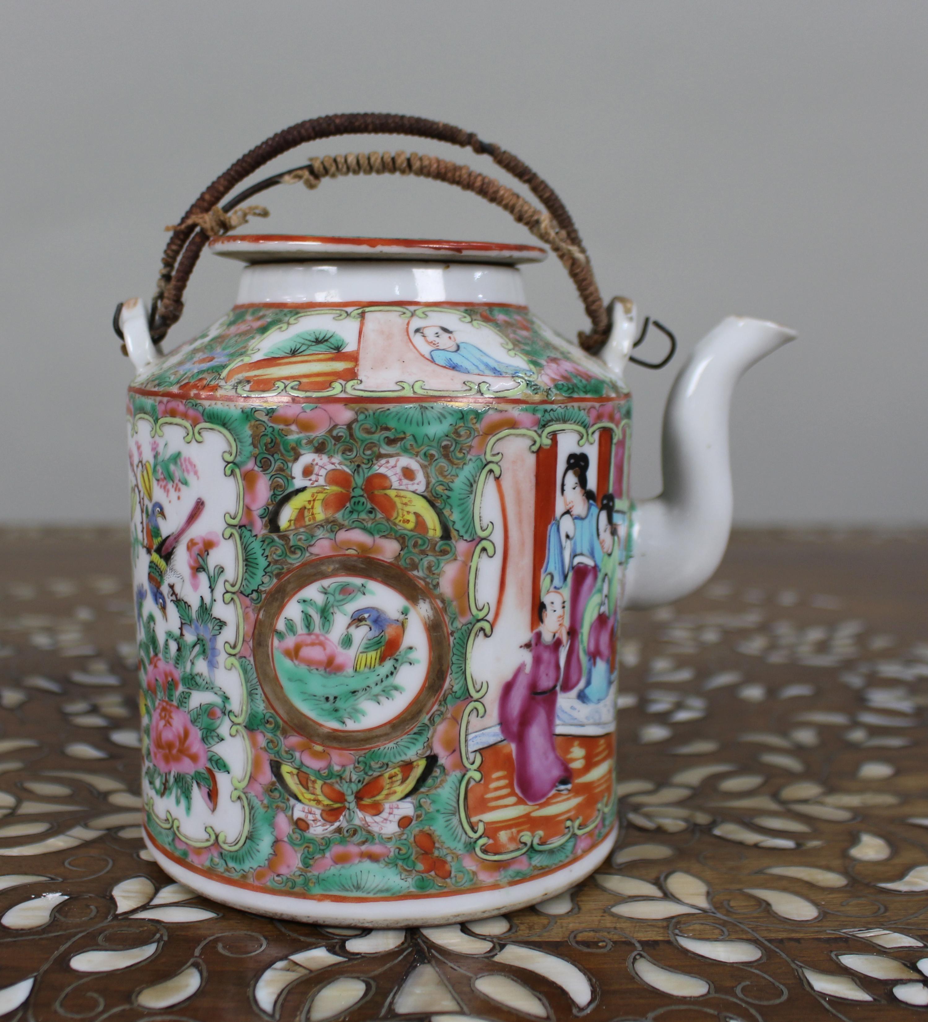 19th Century Antique Chinese Canton Famille Rose Porcelain Tea Pot c.1880 For Sale