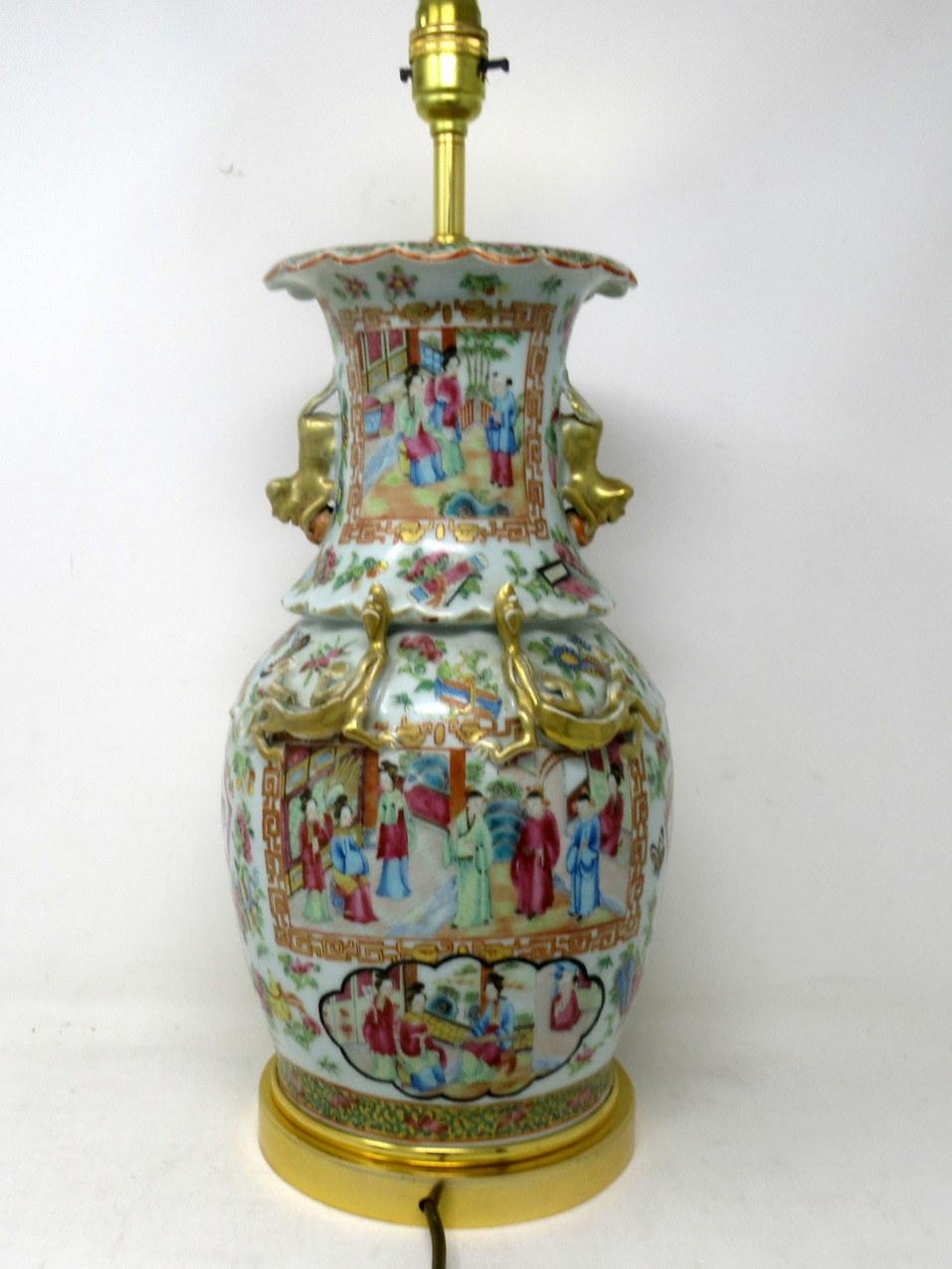 Antique Chinese Cantonese Famille Rose Verte Canton Porcelain Table Lamp Ormolu In Good Condition In Dublin, Ireland