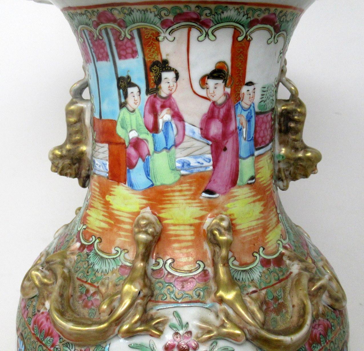 Antique Chinese Cantonese Famille Rose Verte Canton Porcelain Table Lamp Ormolu In Good Condition In Dublin, Ireland