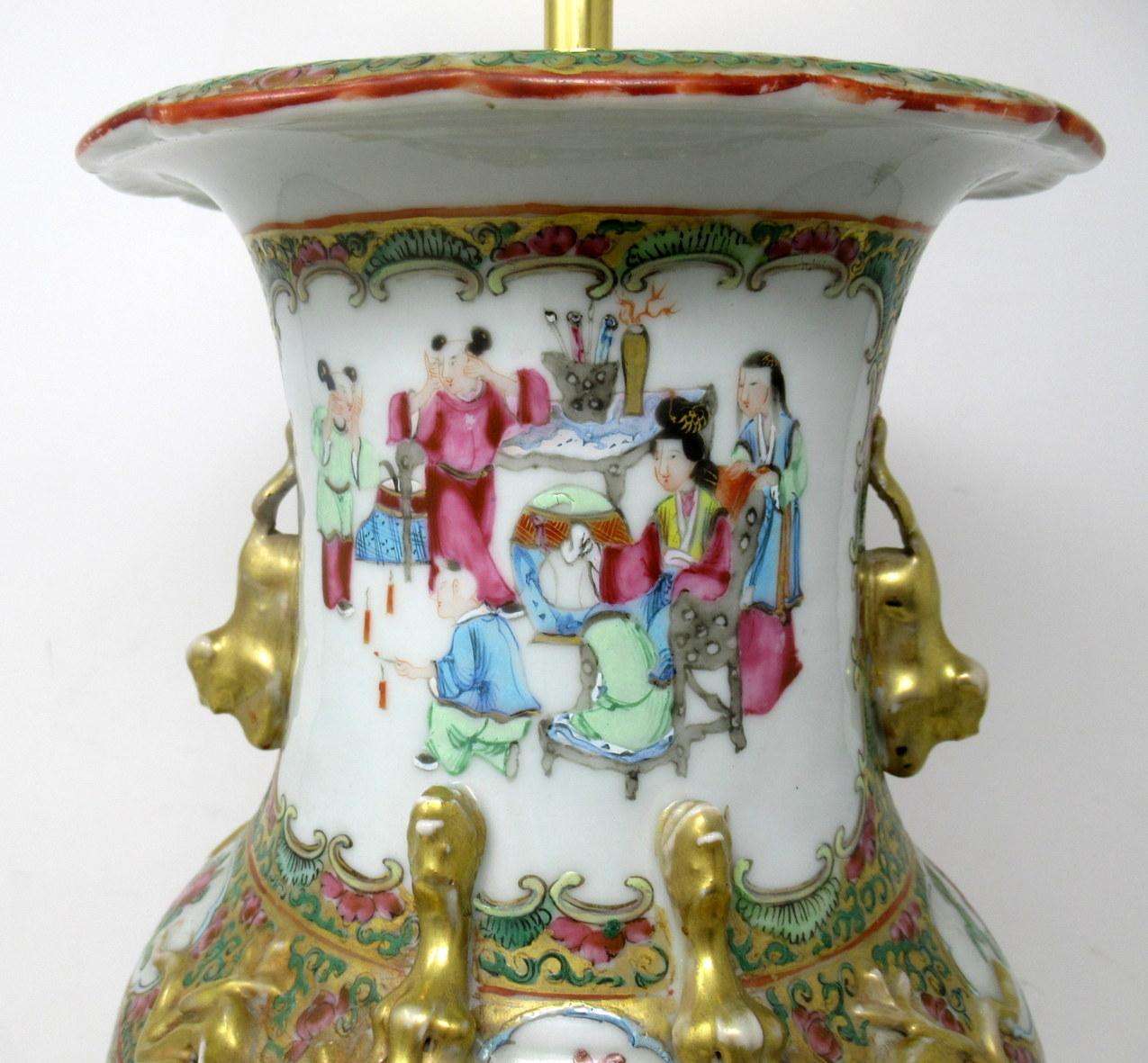 Bronze Antique Chinese Cantonese Famille Rose Verte Canton Porcelain Table Lamp Ormolu