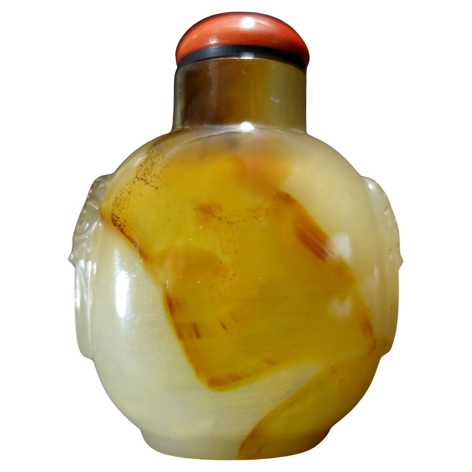 Tabatière chinoise ancienne en agate sculptée n° 1, 19ème siècle en vente