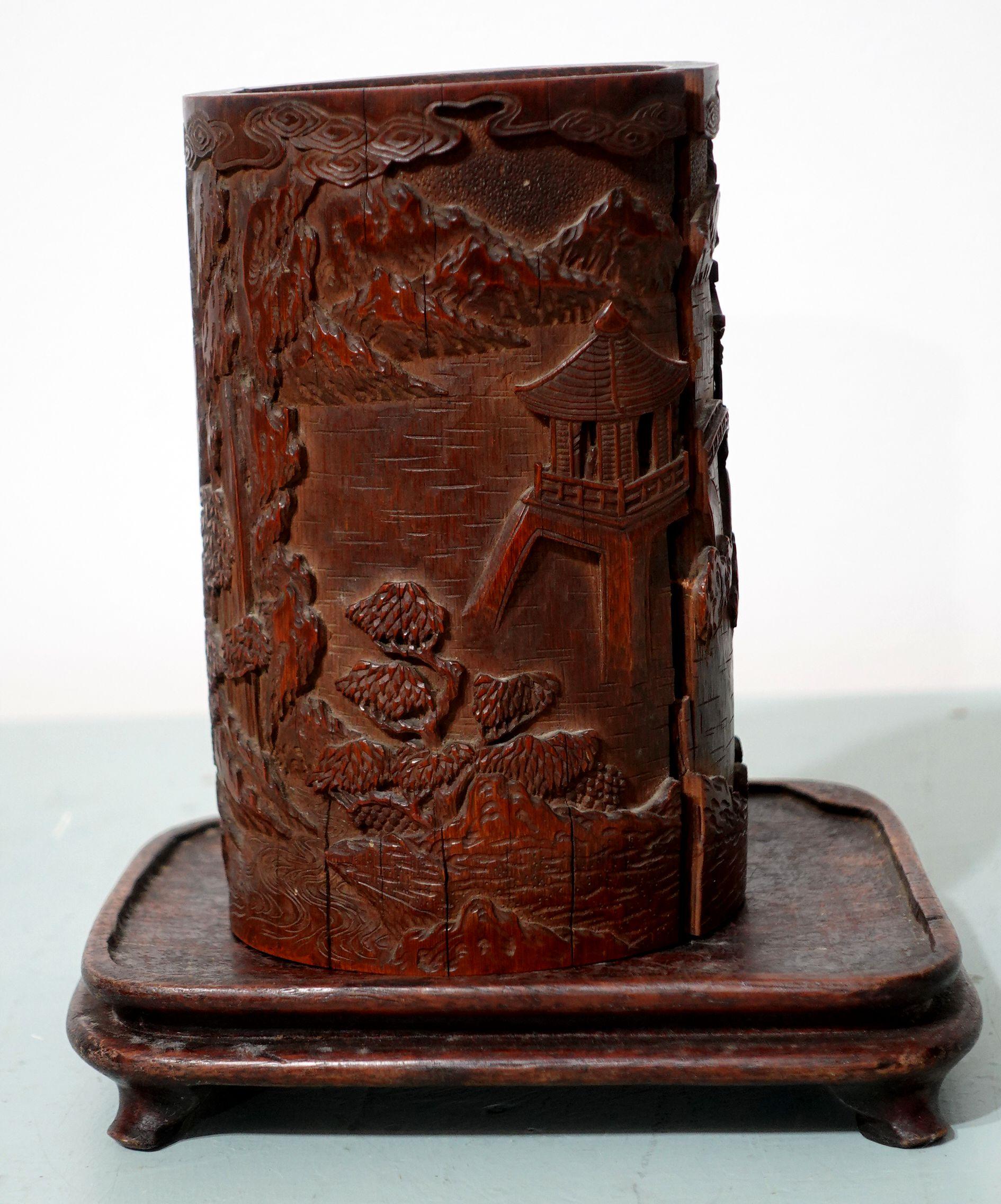 Antique Chinese Carved Bamboo Brush Pot, 18th/Early 19th Century with Wood Stand For Sale 1