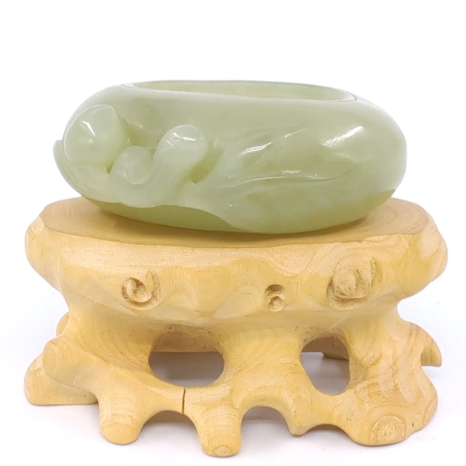Antique Chinese Carved Celadon Jade Peach Brush Wash w Stand Qing 19c For Sale 4