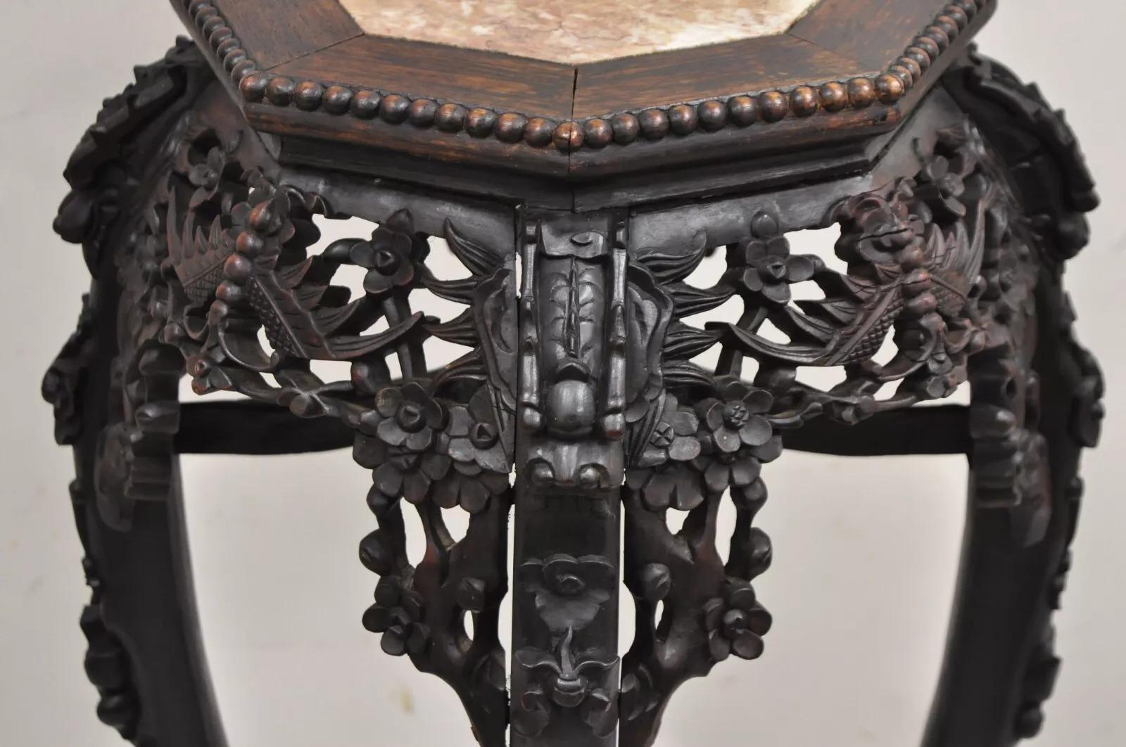 Mesa auxiliar china antigua de madera dura tallada con tapa de mármol para plantas orientales en venta 3