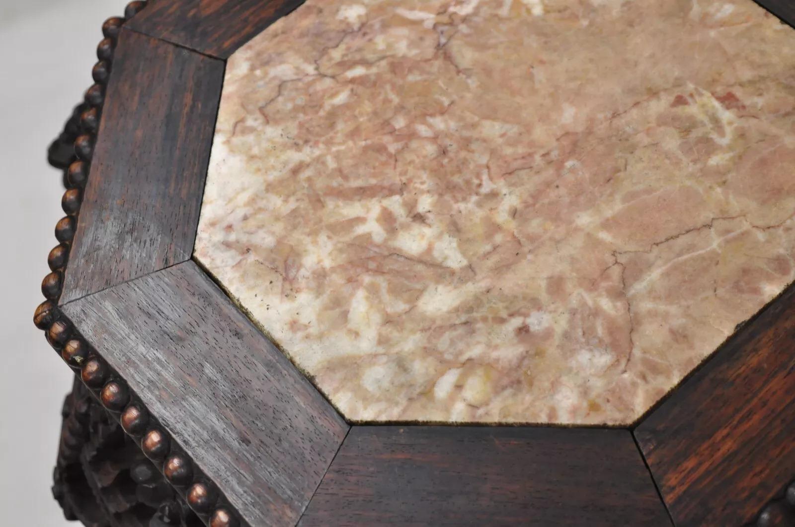Mesa auxiliar china antigua de madera dura tallada con tapa de mármol para plantas orientales siglo XX en venta