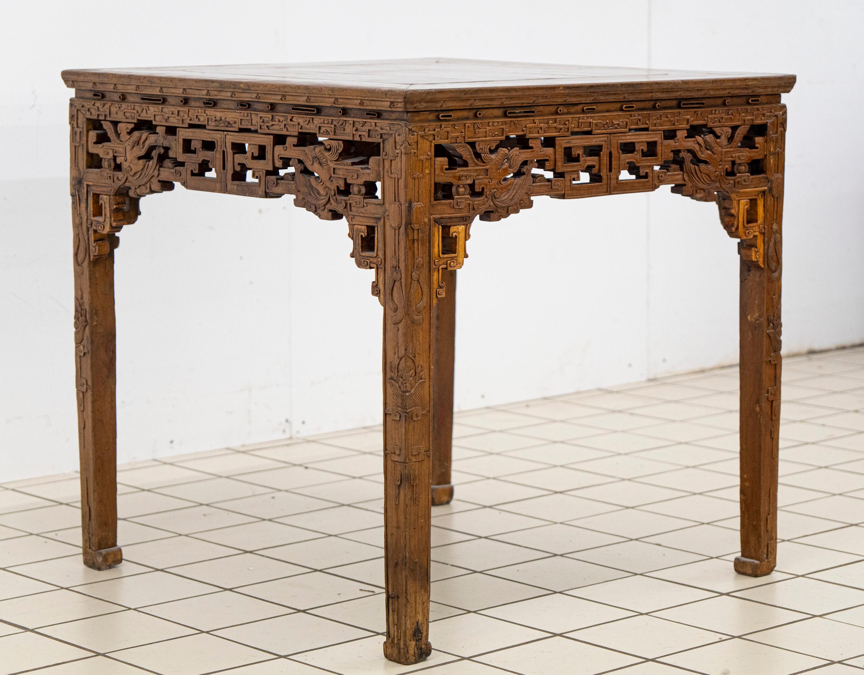 Antique Chinese Carved Hardwood Table In Good Condition For Sale In AMSTELVEEN, NL