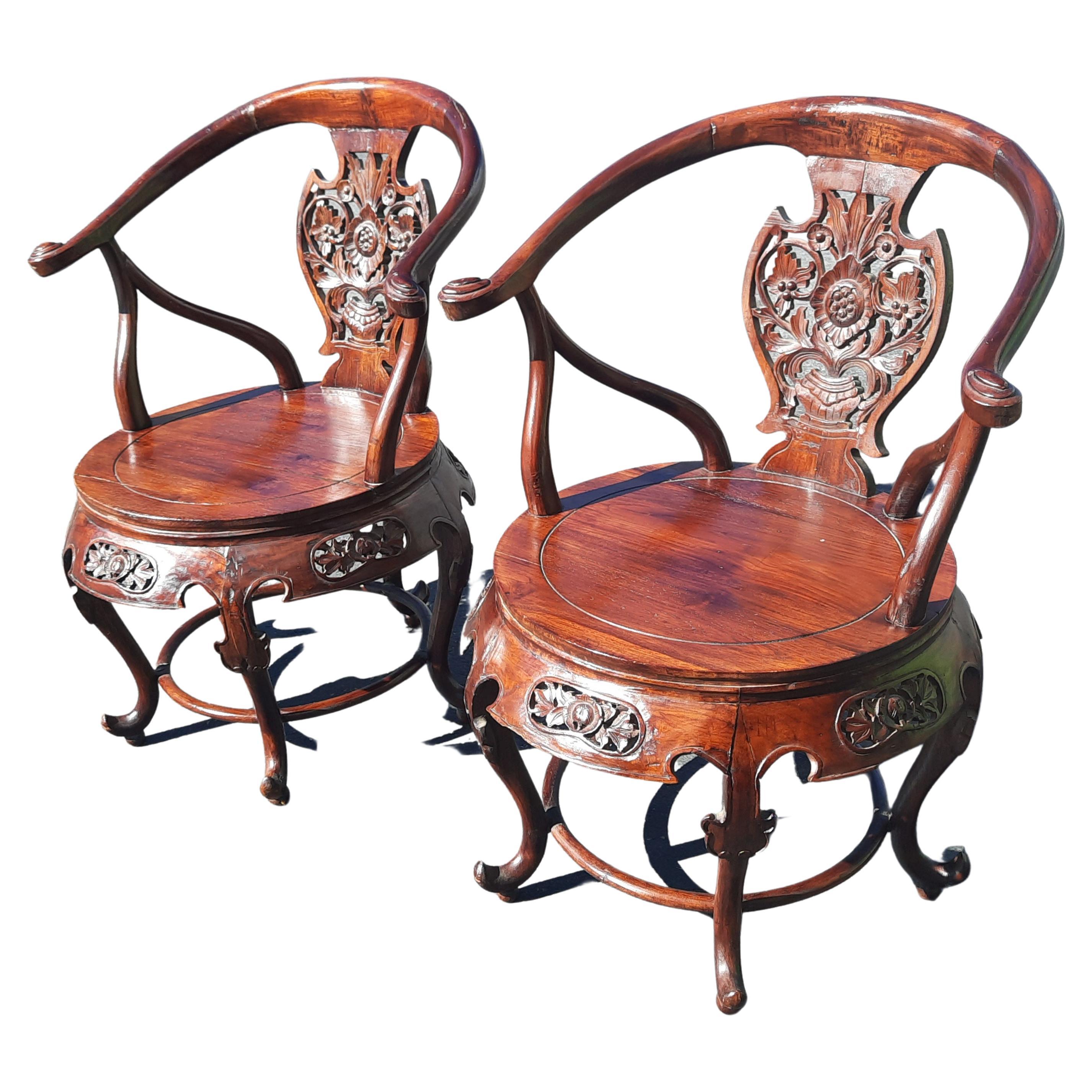 Antique Chinese Carved Hongmu Mahogany Arm Chairs, Circa 1960s, a Pair For Sale 4