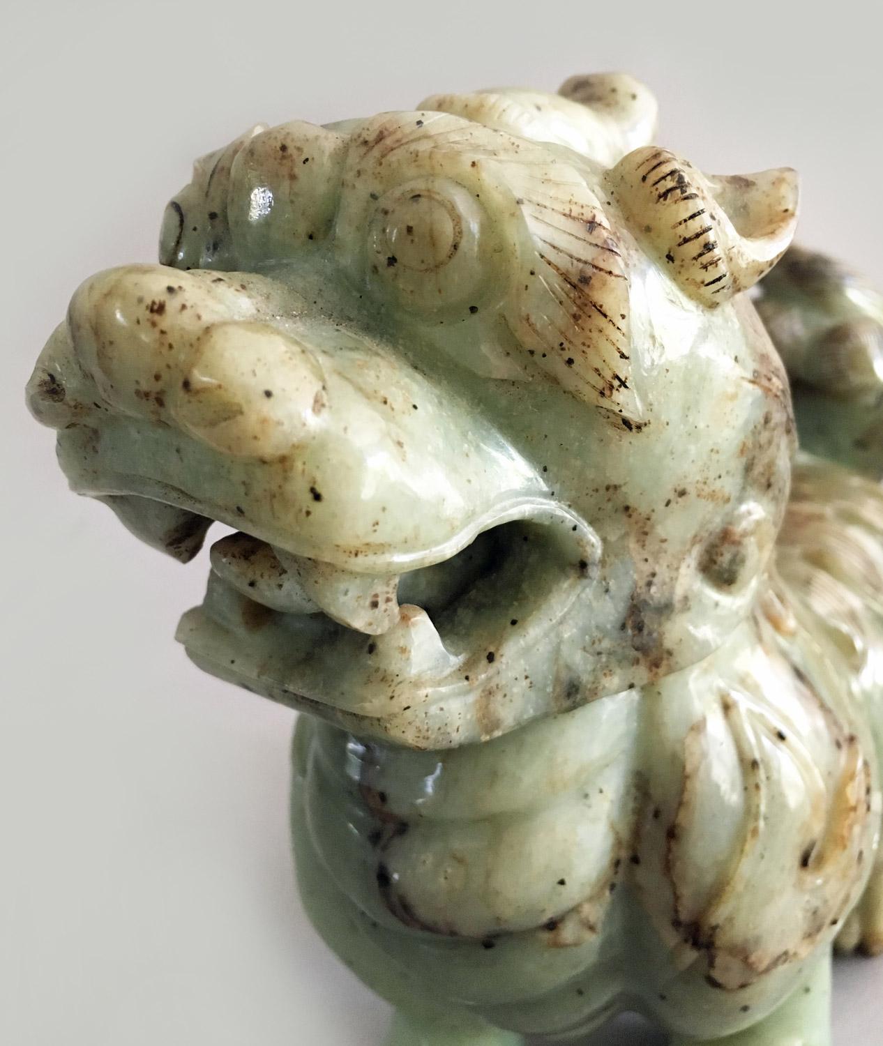 Antique Chinese Carved Jade Buddhistic Lion 4