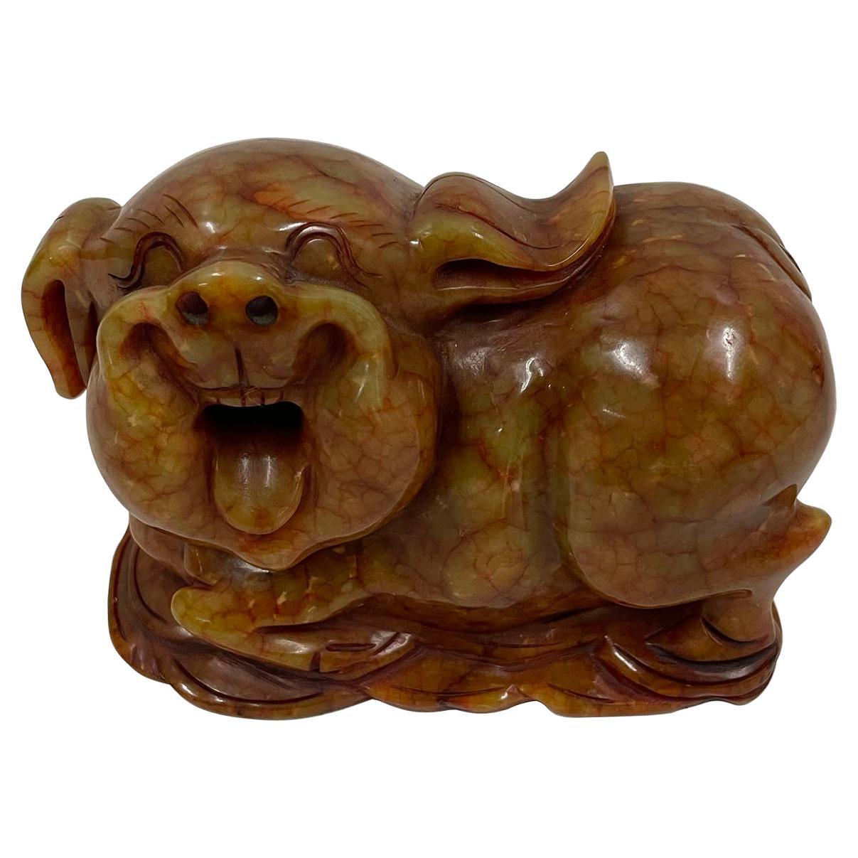 Estatua china antigua de cerdo de jade tallado, signo del zodiaco