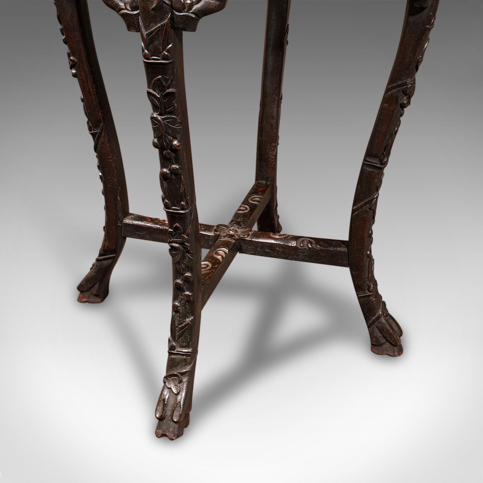 Ancienne Jardinière chinoise sculptée Stand, table à plantes en bois dur, Victorienne, 1870 en vente 5