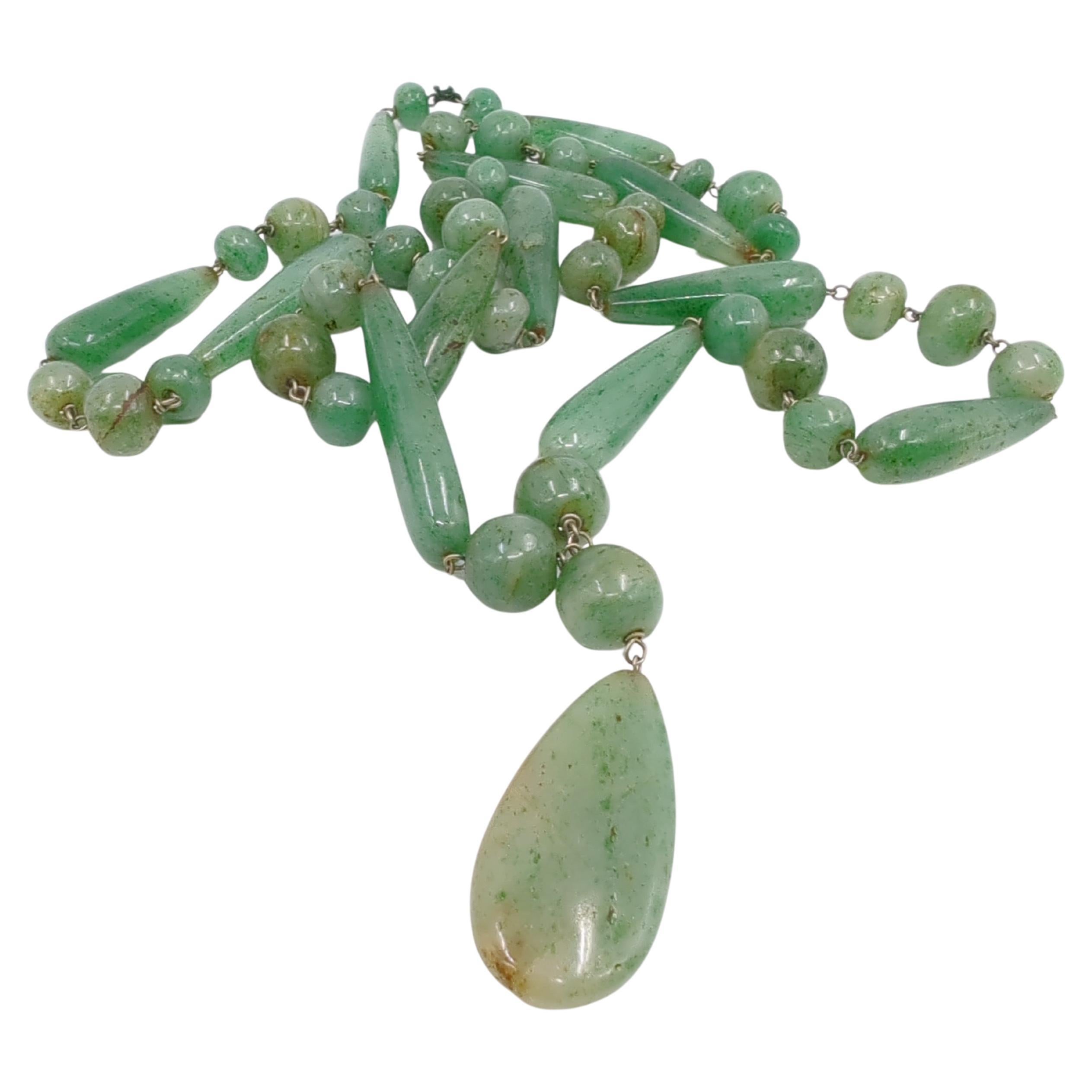 Femenino o masculino Antiguo collar chino tallado de jade verde nefrita natural con cuentas 32 en venta