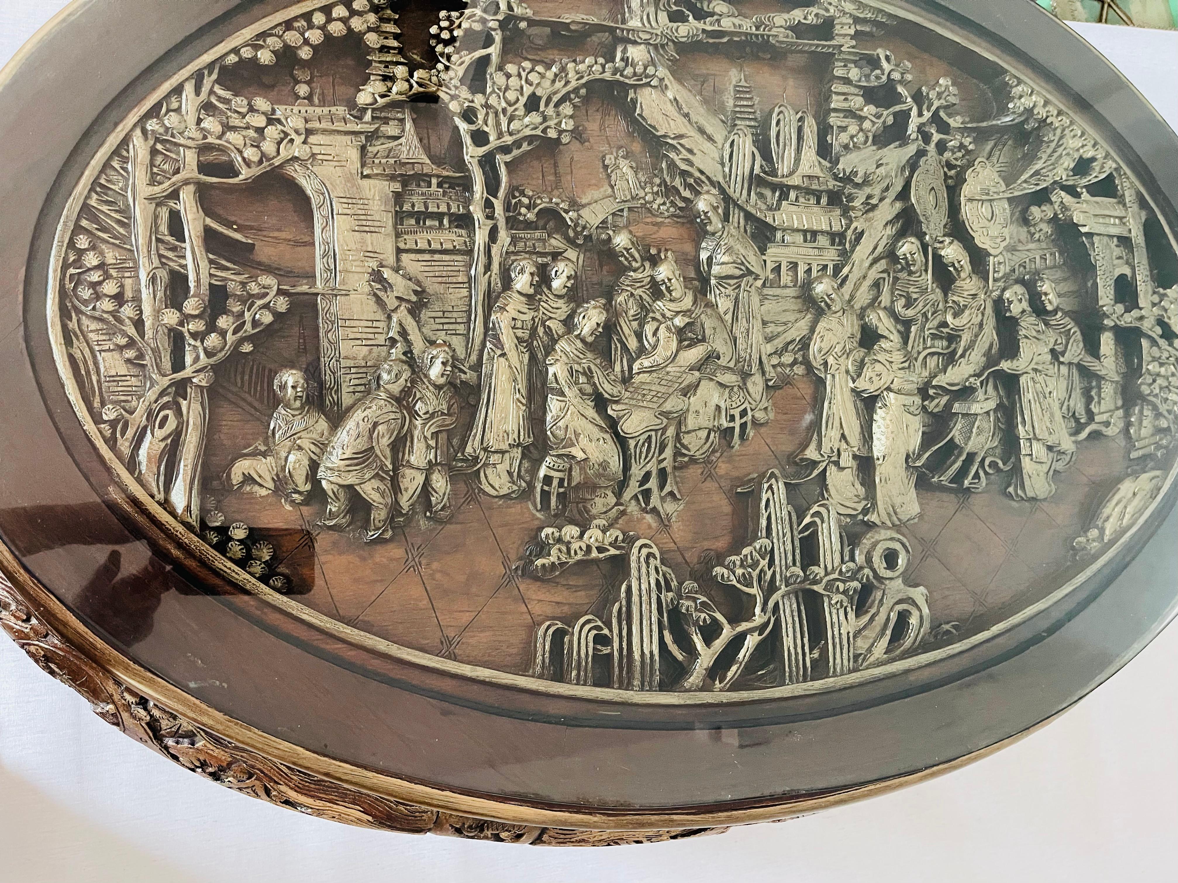 Antiker chinesischer geschnitzter Opium-Kaffeetisch mit 6 Stühlen (Holz) im Angebot