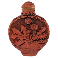 Antique Chinese Red Carved Cinnabar Snuff Bottle Chrysanthemum 18-19th Cent Qing