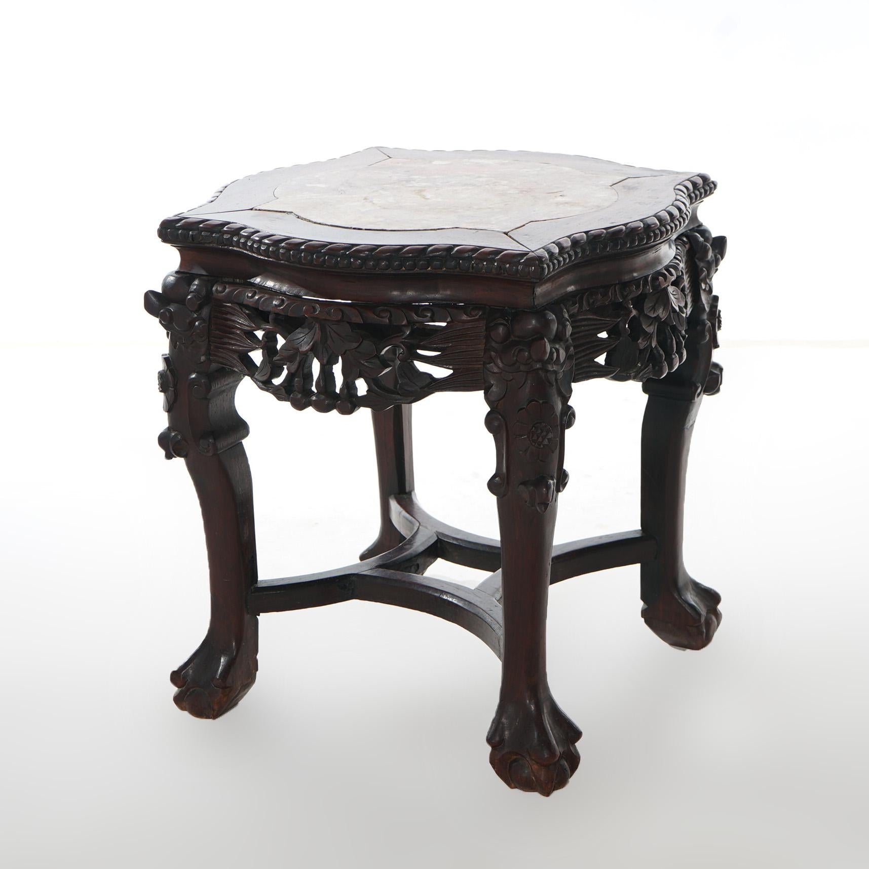 Antiker chinesischer niedriger Tisch aus geschnitztem Rosenholz mit Marmorplatte, um 1890 im Angebot 1