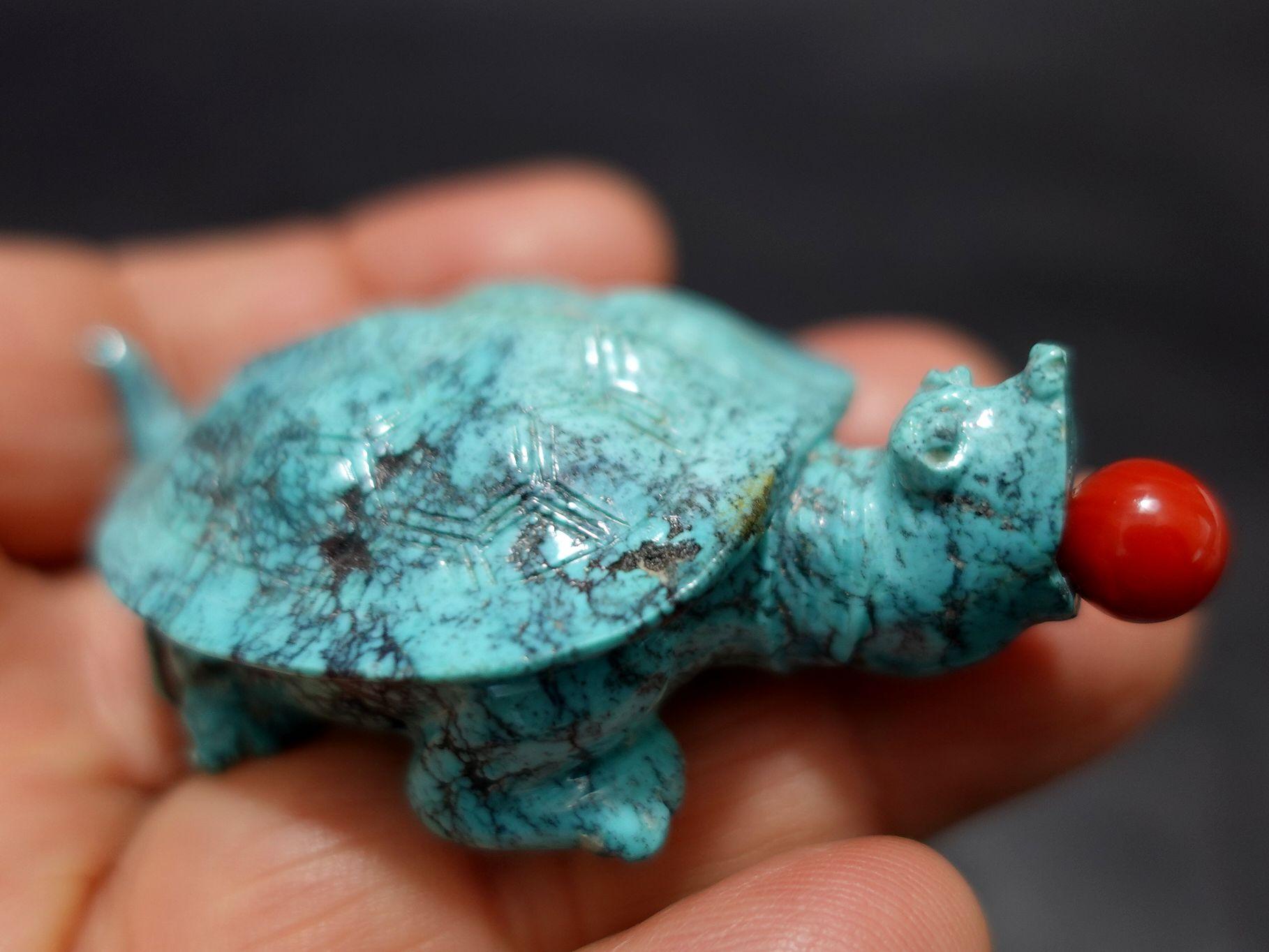 Antique Chinese Carved Turquoise Turtle Snuff Bottle, 19th Century For Sale 9